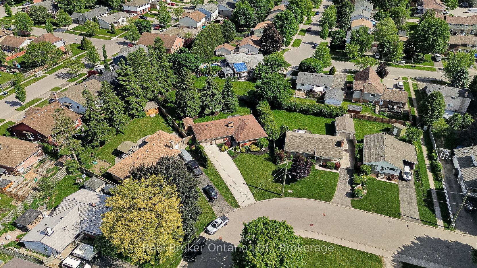 101 Lyndale Crescent, Woodstock, ON N4S 7S8 photo 3