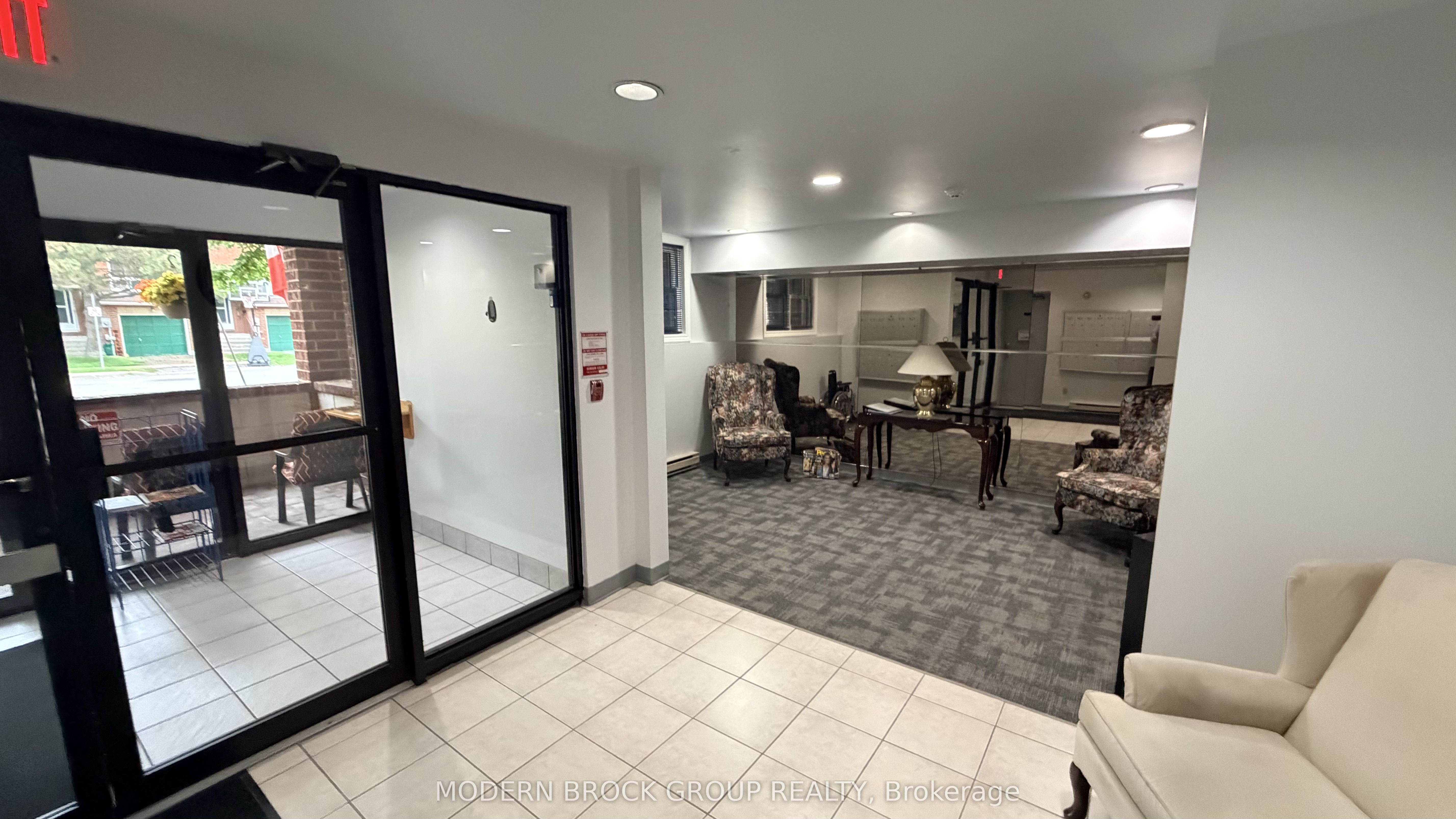 21 Liston Avenue 405, Brockville, ON K6V 6Z3 photo 4