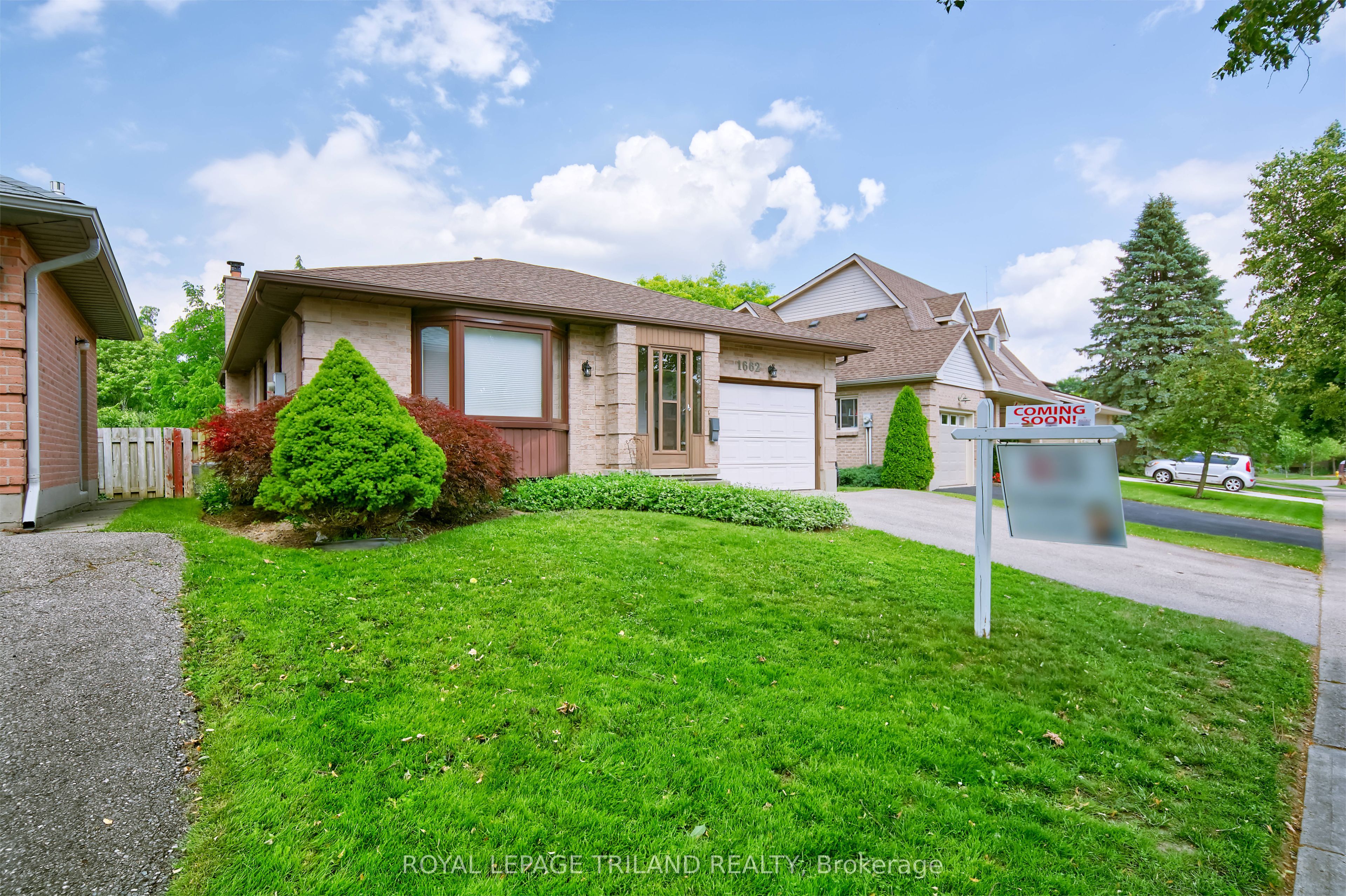 1662 Attawandaron Road, London North, ON N6G 3M6