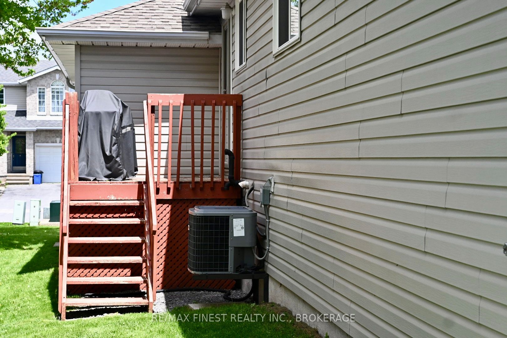 1909 Spindlewood Street, Kingston, ON K7P 3G5 photo 3
