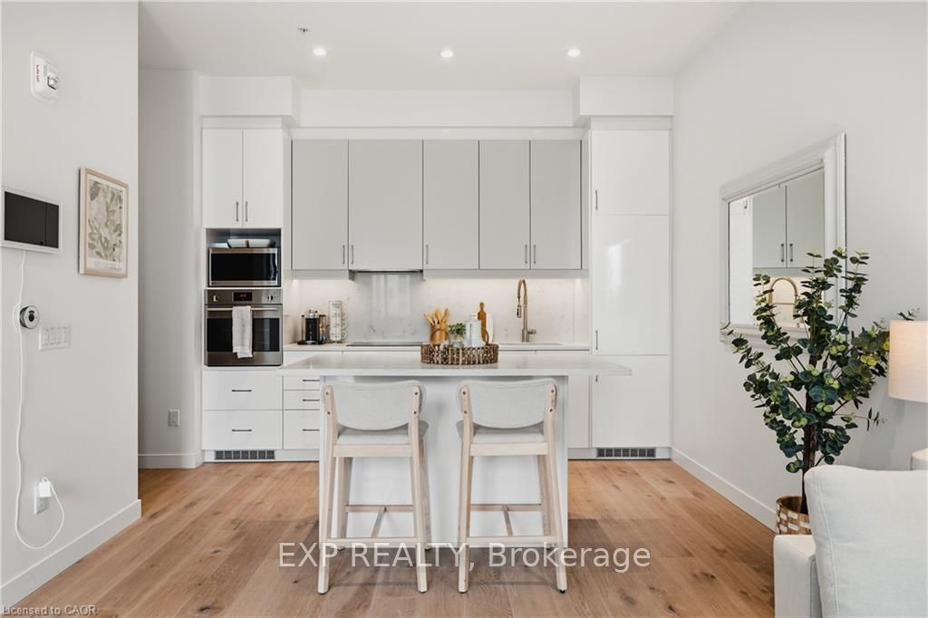 181 King Street S 608, Kitchener, ON N2J 0E7 photo 5