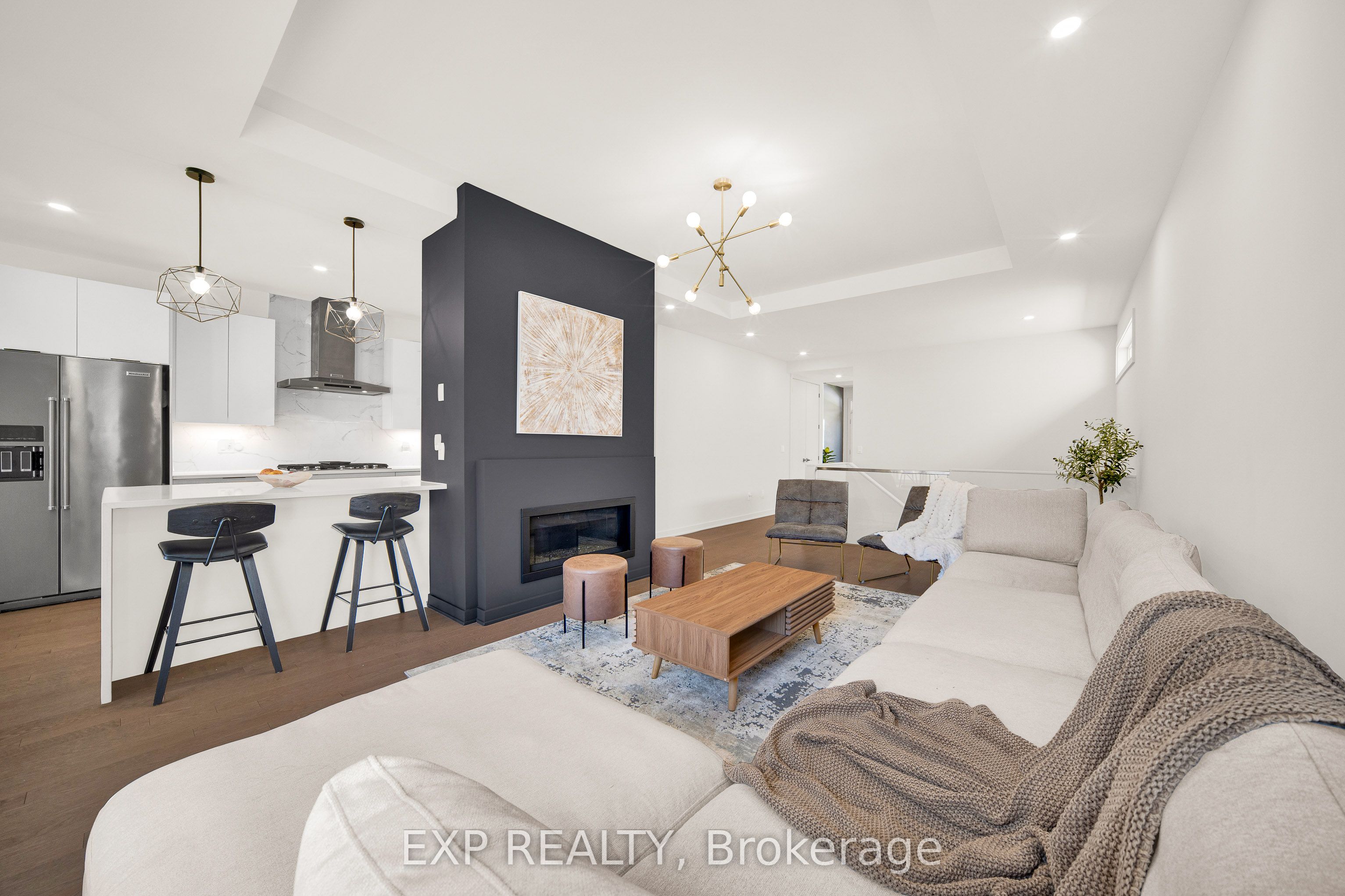 708 Wooler Place, Leitrim, ON K1T 0T6 photo 5