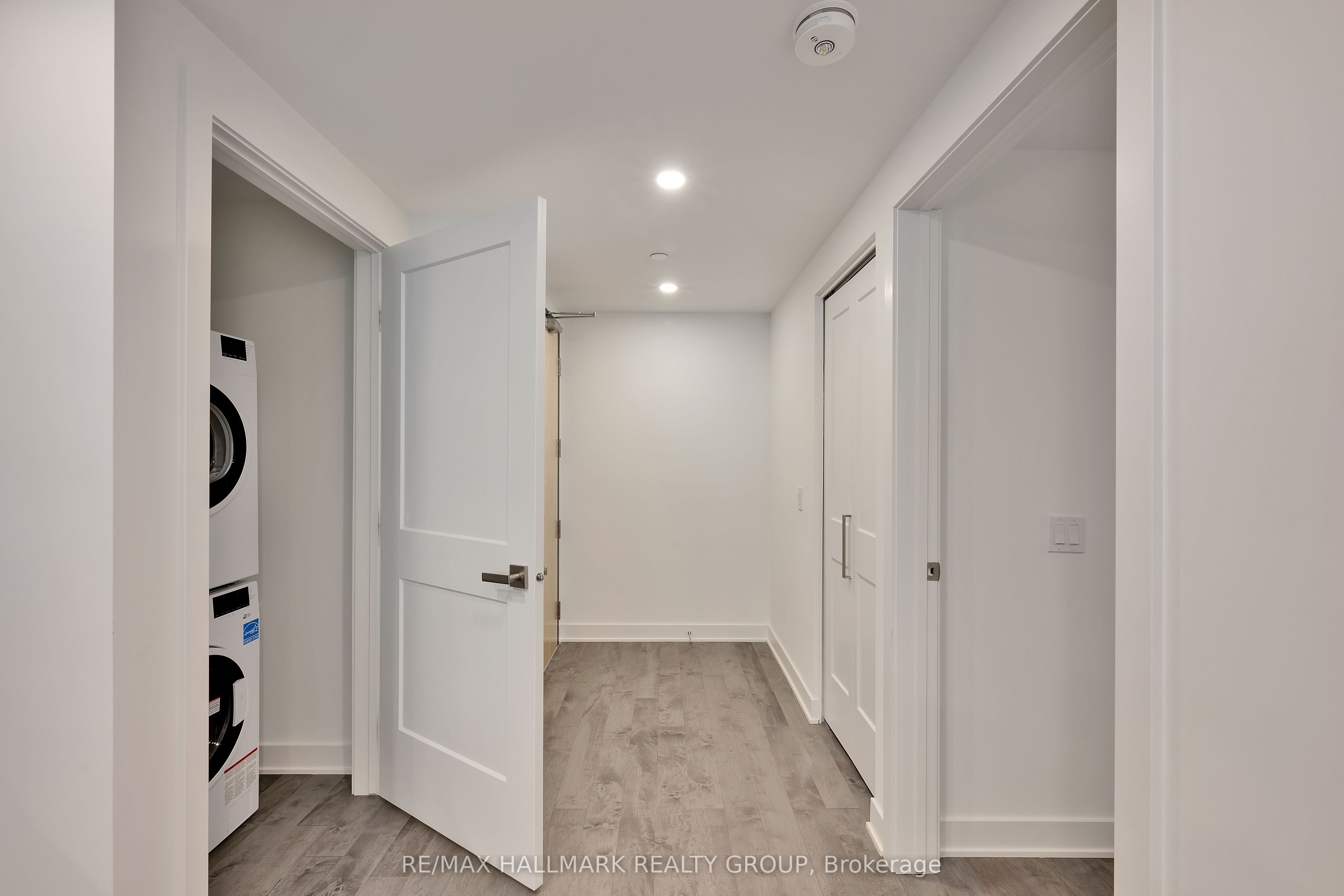 340 Queen Street 701, Ottawa Centre, ON K1R 0G1 photo 4