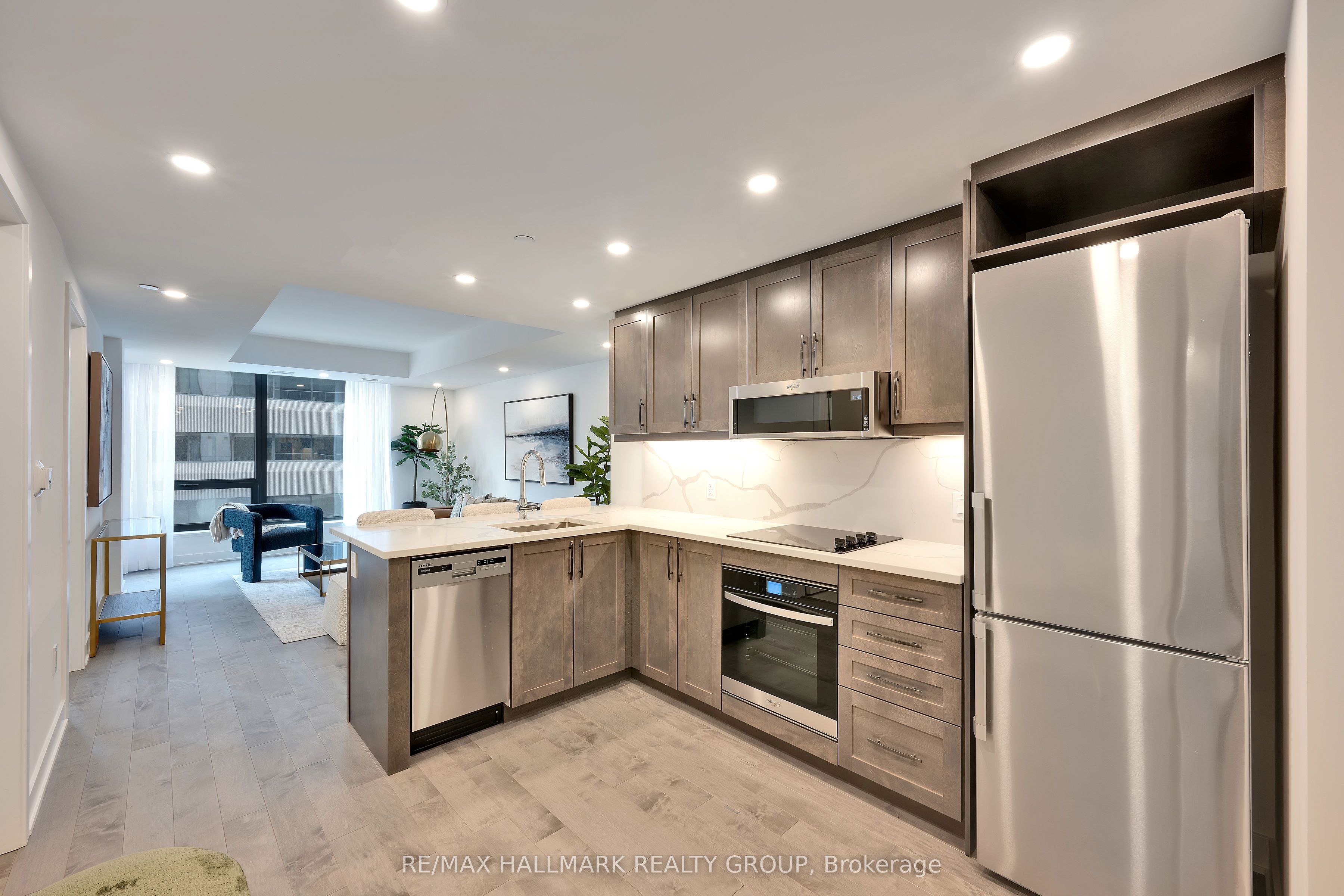 340 Queen Street 401, Ottawa Centre, ON K1R 0G1 photo 5