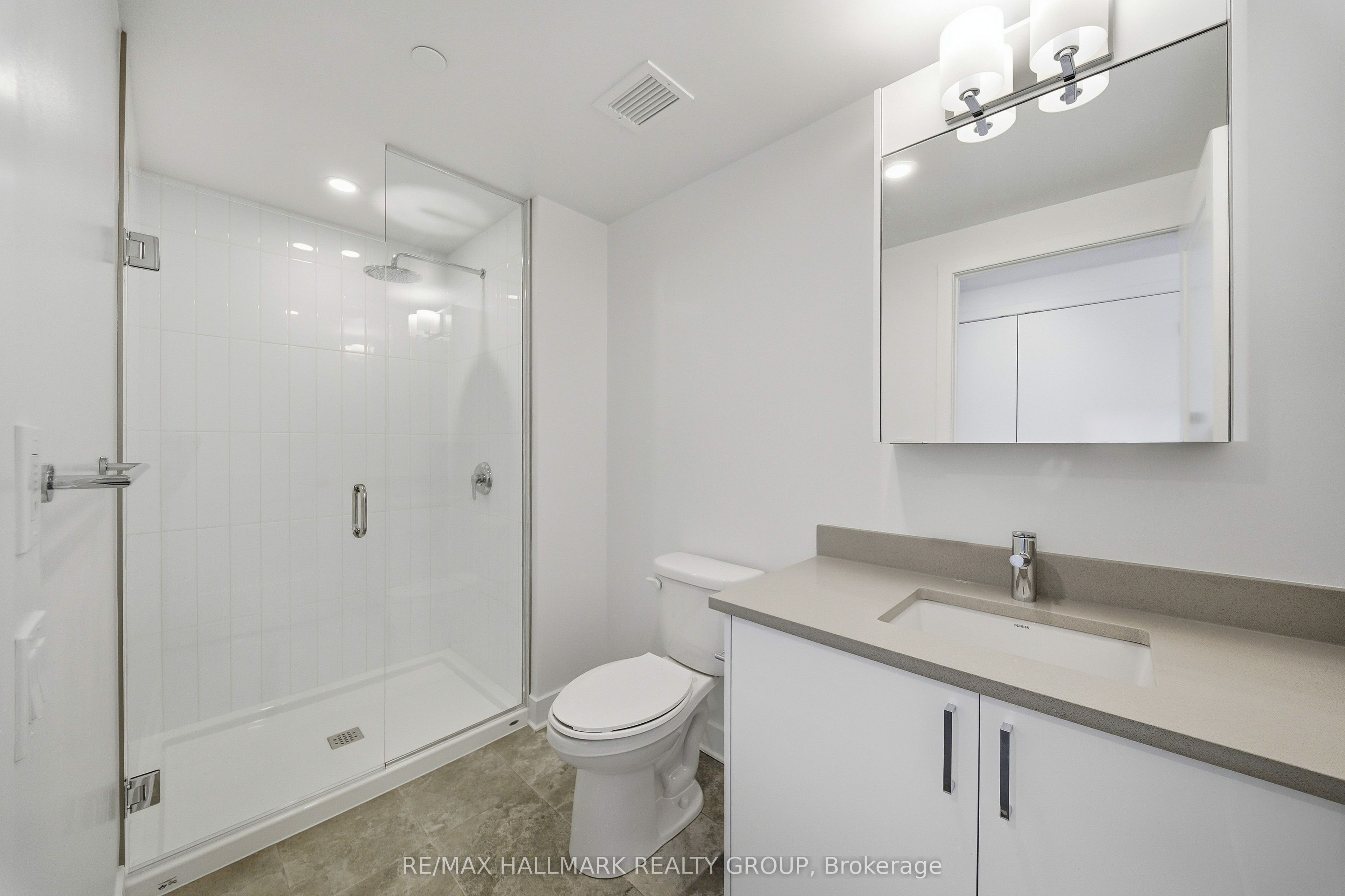 180 George Street 1408, Lower Town - Sandy Hill, ON K1N 0G8 photo 5
