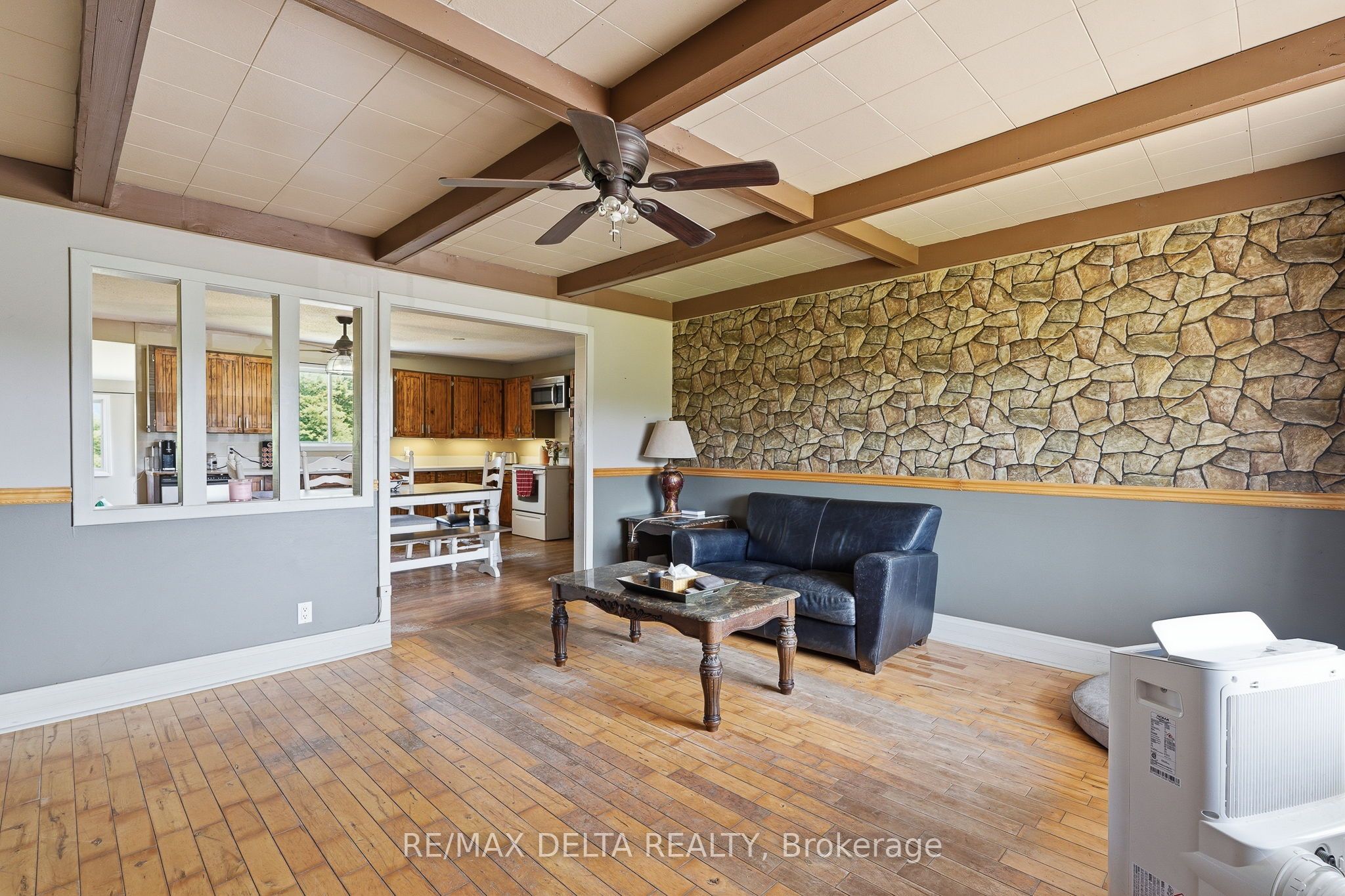 1553 du Lac Road, Clarence-Rockland, ON K0A 3N0 photo 3
