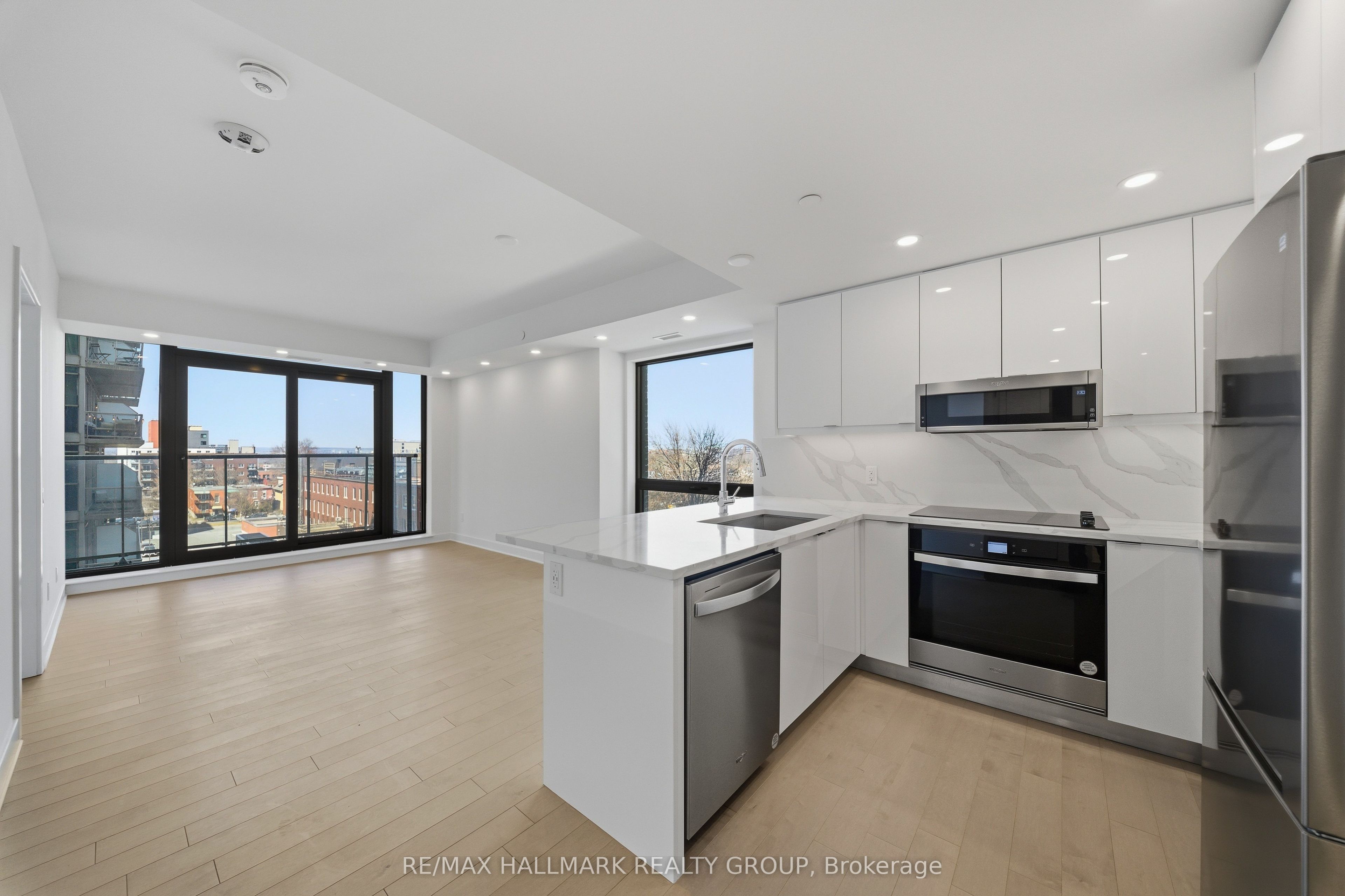 180 George Street 507, Lower Town - Sandy Hill, ON K1N 0G8 photo 3