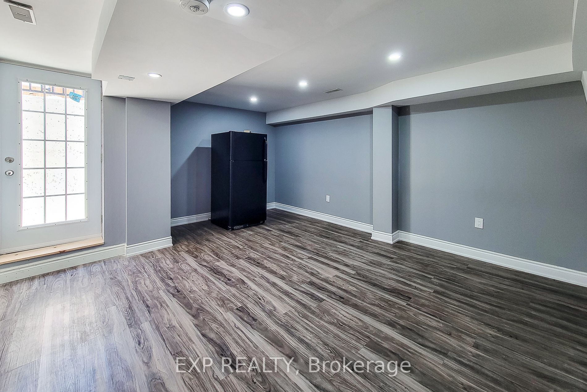 108 Warner Lane BSMNT, Brantford, ON N3T 0J3 photo 4
