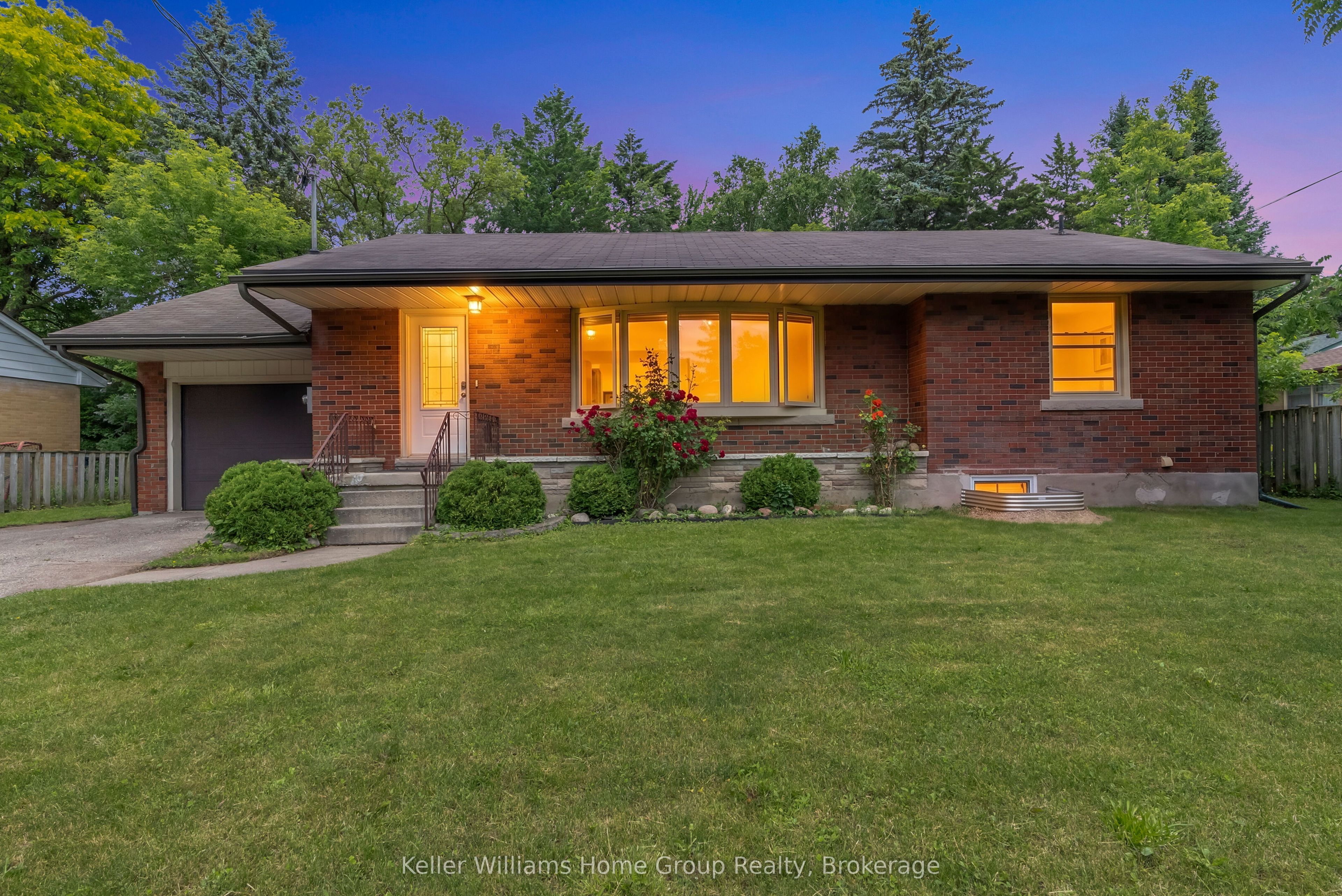 24 Caledonia Street, Guelph, ON N1G 2C5
