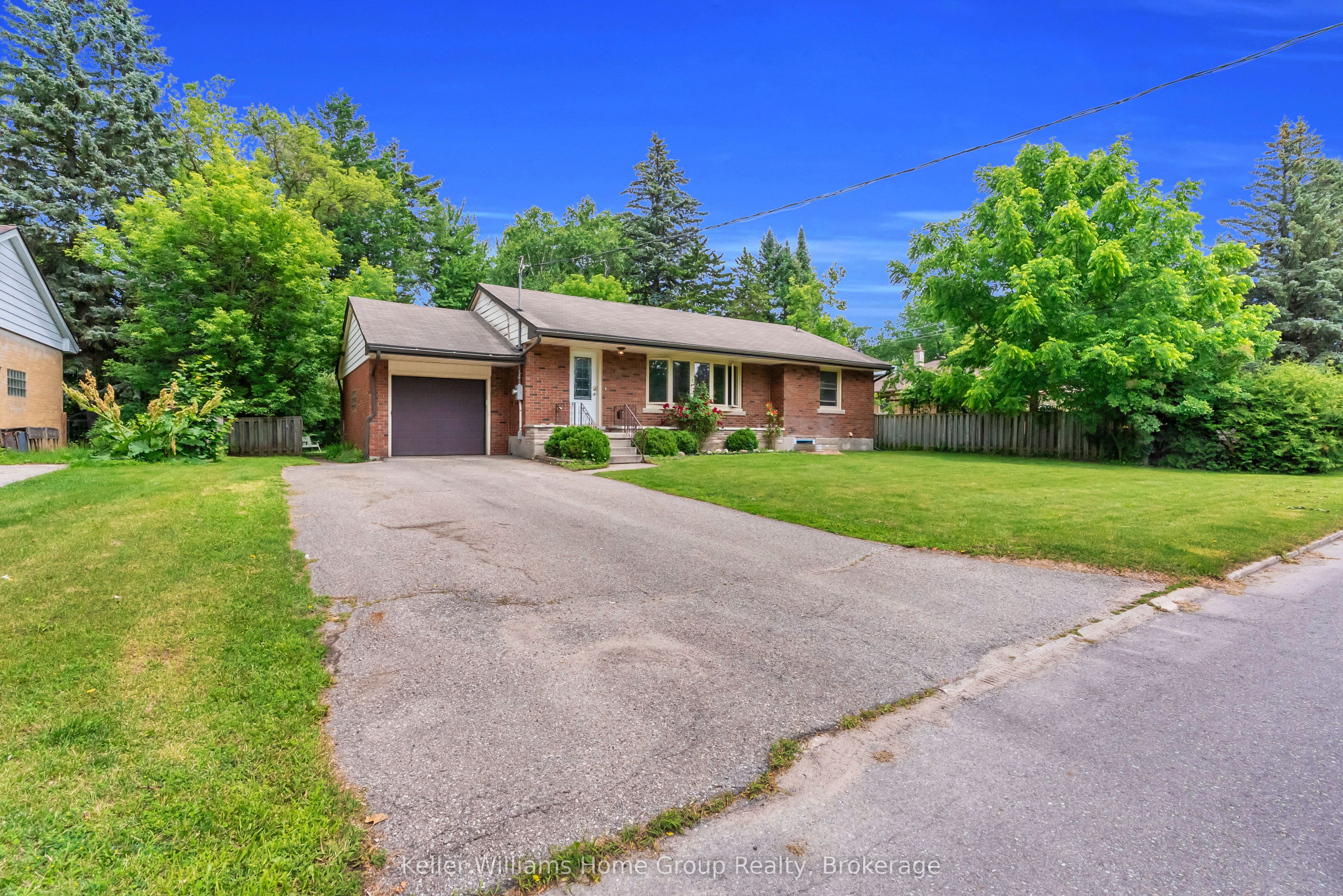 24 Caledonia Street, Guelph, ON N1G 2C5 photo 3