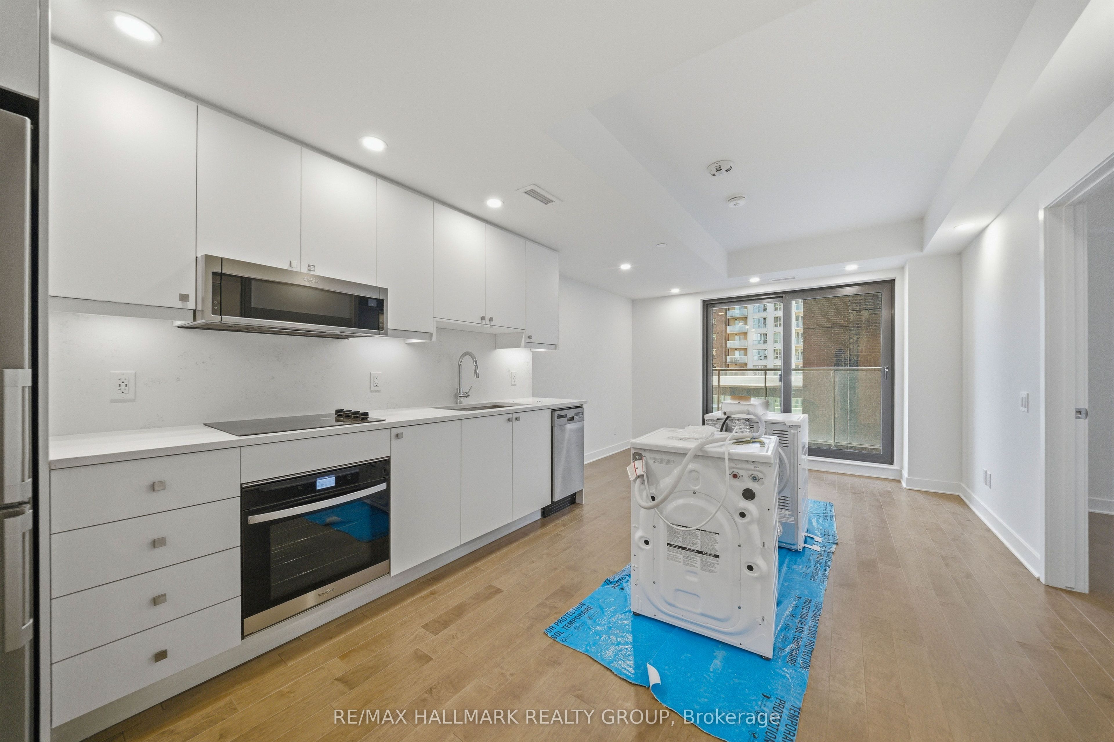 180 George Street 308, Lower Town - Sandy Hill, ON K1N 0G8 photo 4