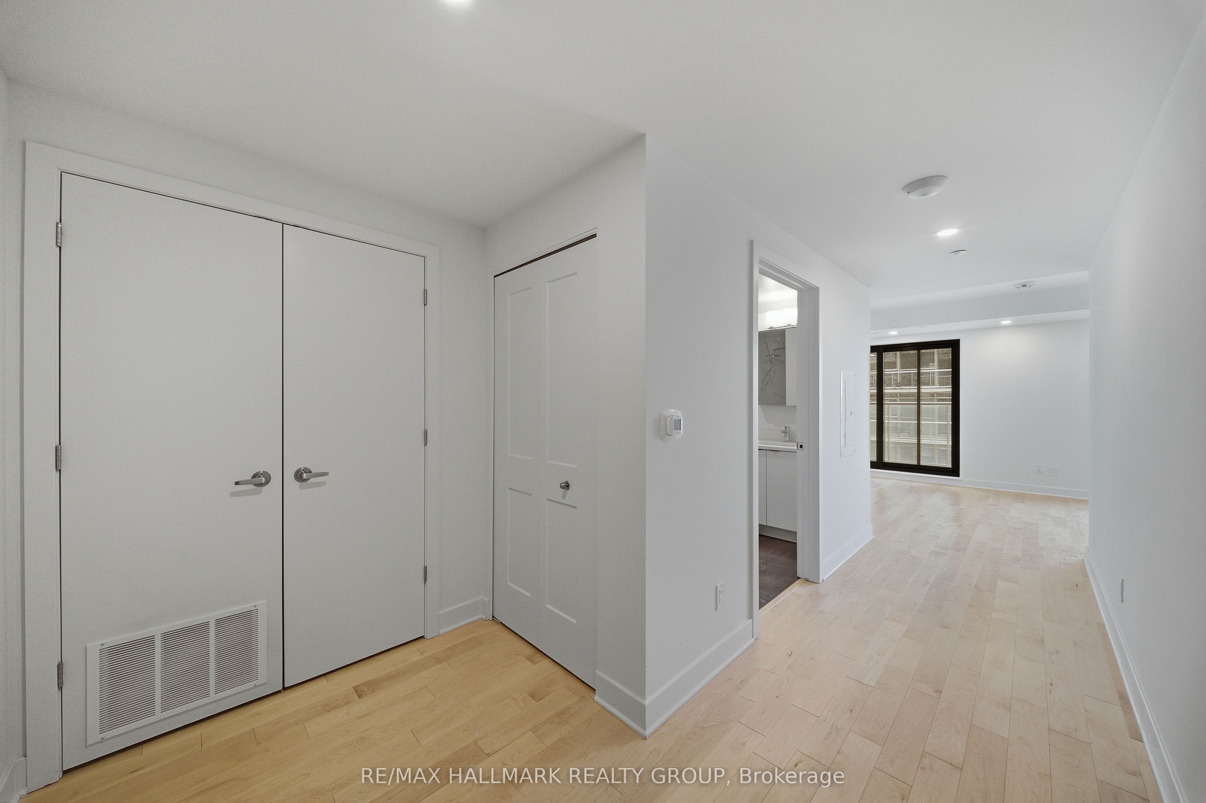 180 George Street 606, Lower Town - Sandy Hill, ON K1N 0G8 photo 5
