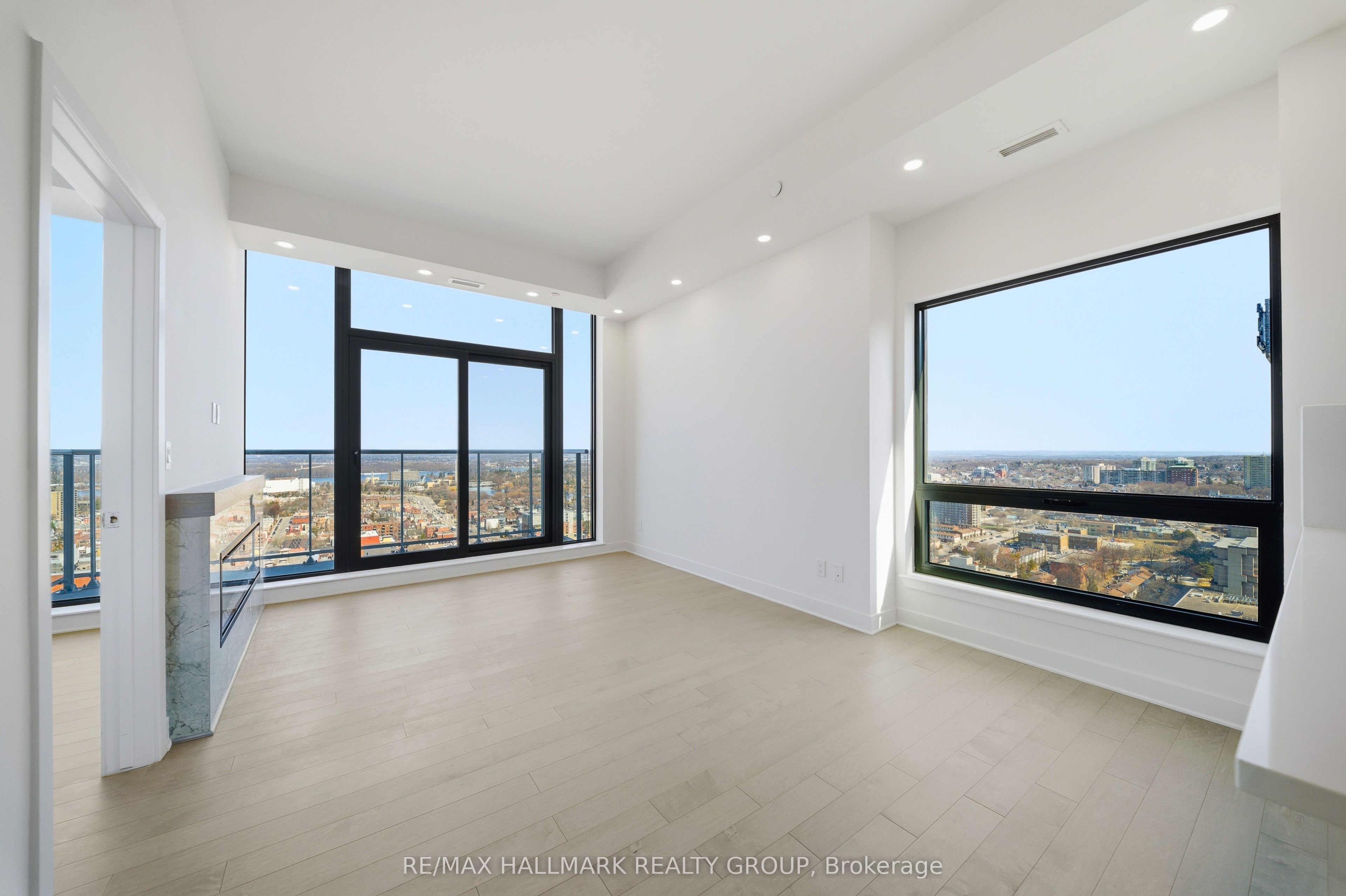 180 George Street 2605, Lower Town - Sandy Hill, ON K1N 0G8 photo 4