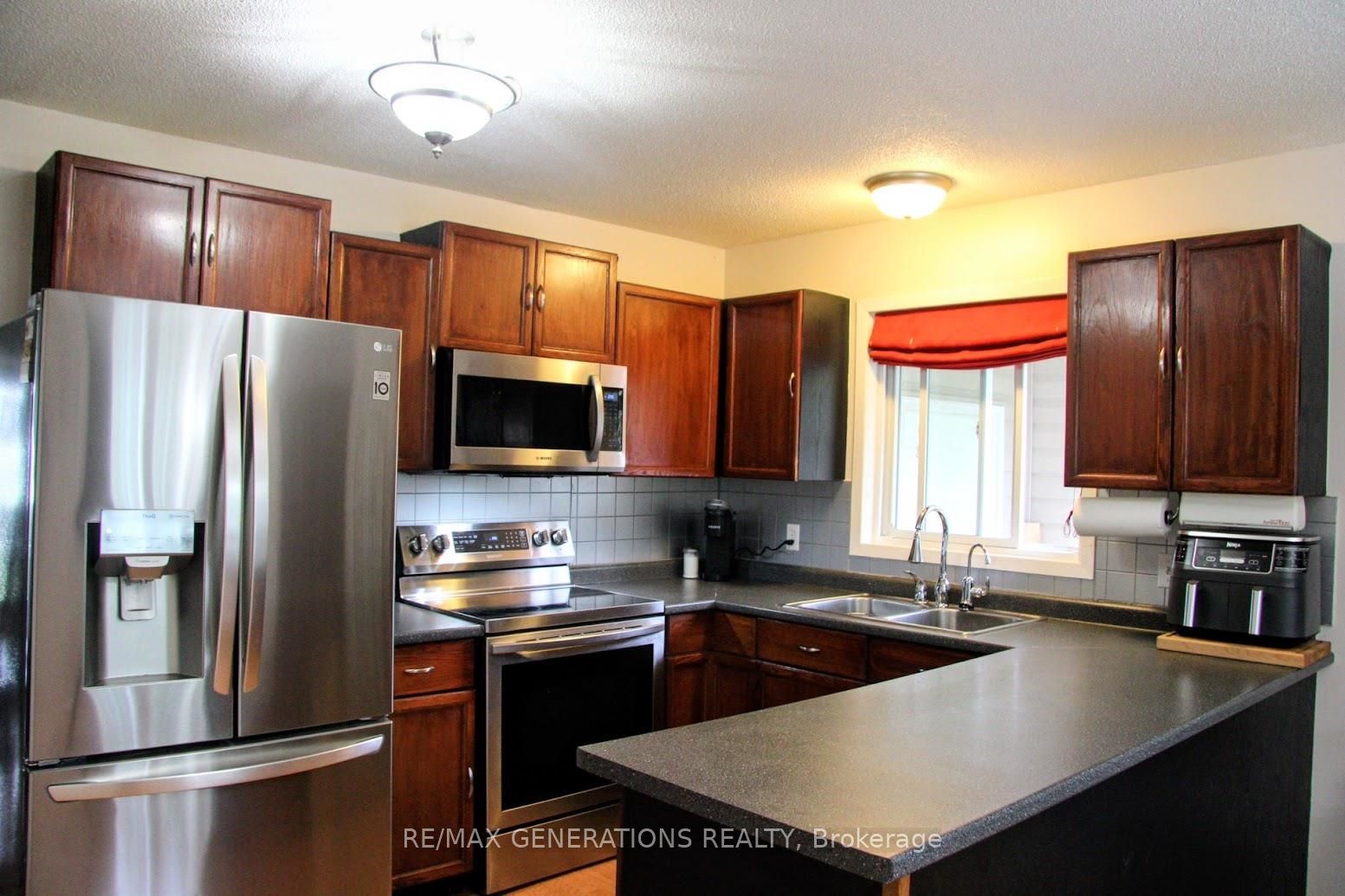 9 Michano Drive, Marathon, ON P0T 2E0 photo 4