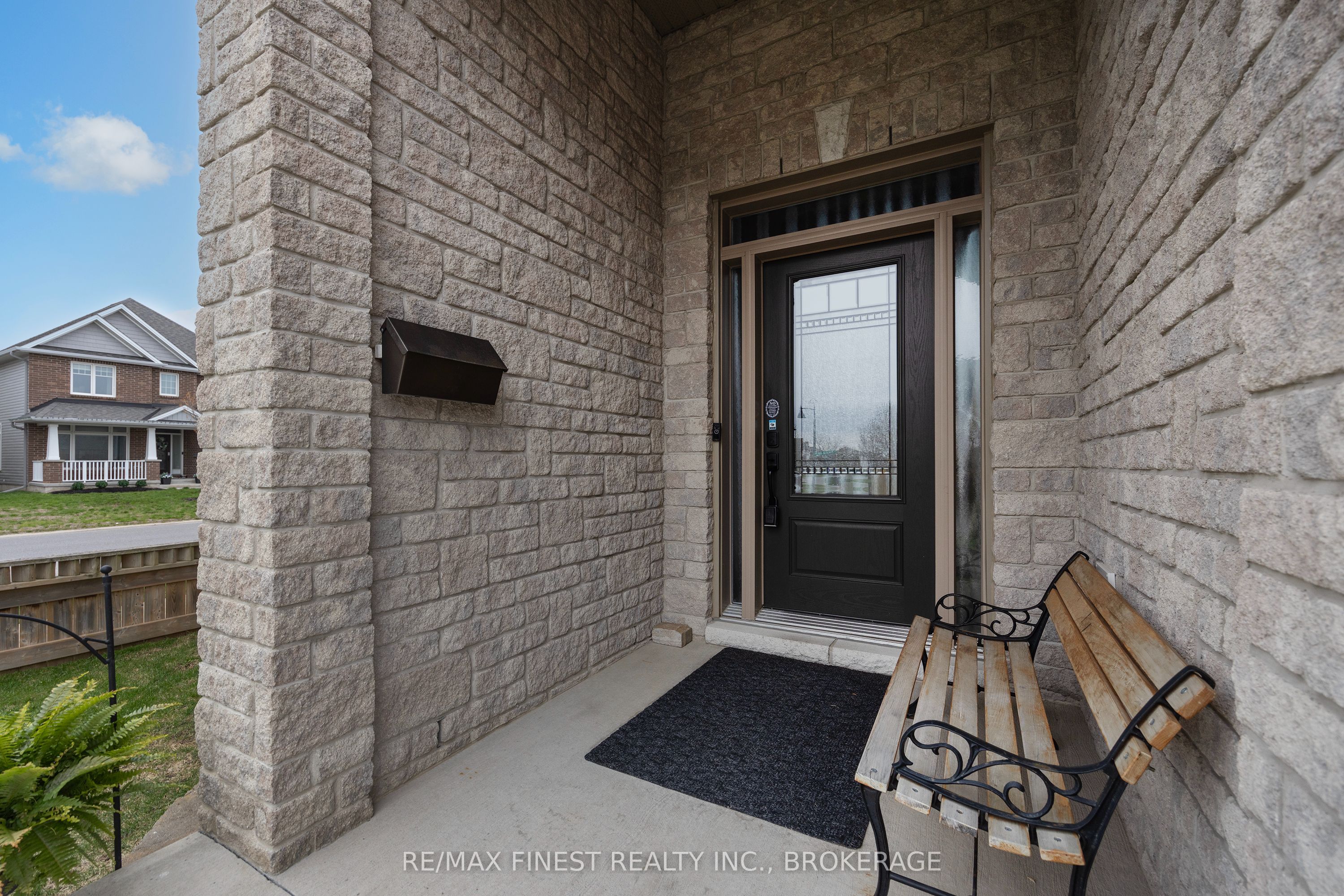 1667 Crimson Crescent, Kingston, ON K7P 0H5 photo 4
