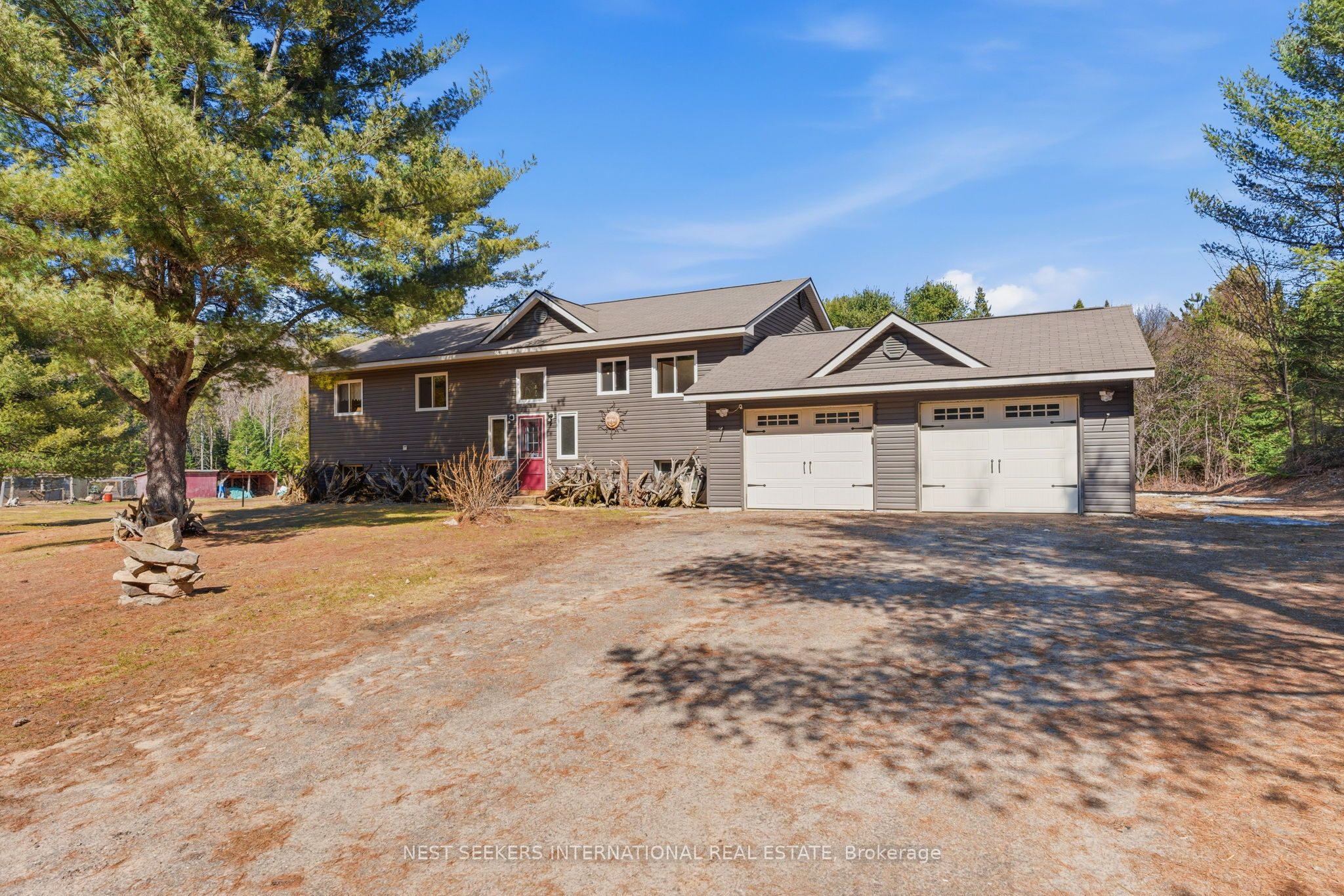 3184 Ravenscliffe Road, Huntsville, ON P1H 2J2