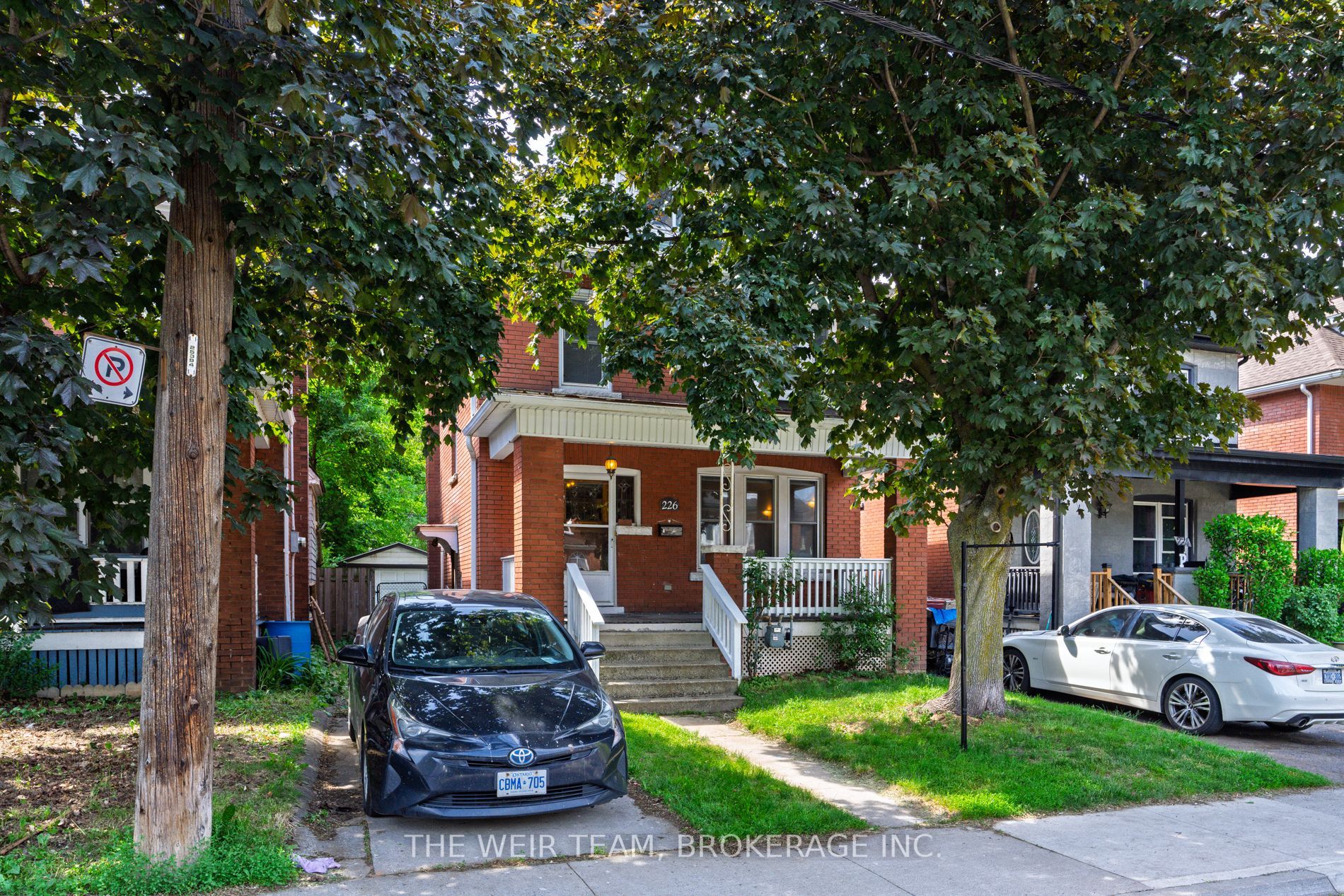 226 Ottawa Street S, Hamilton, ON L8K 2E8 photo 2