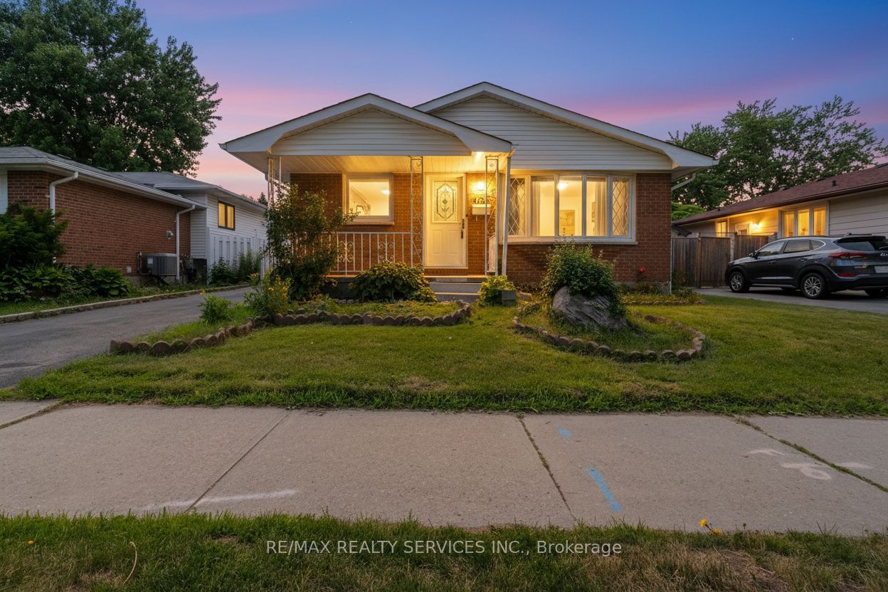 1259 Ernest Avenue, London South, ON N6E 2B2 photo 2