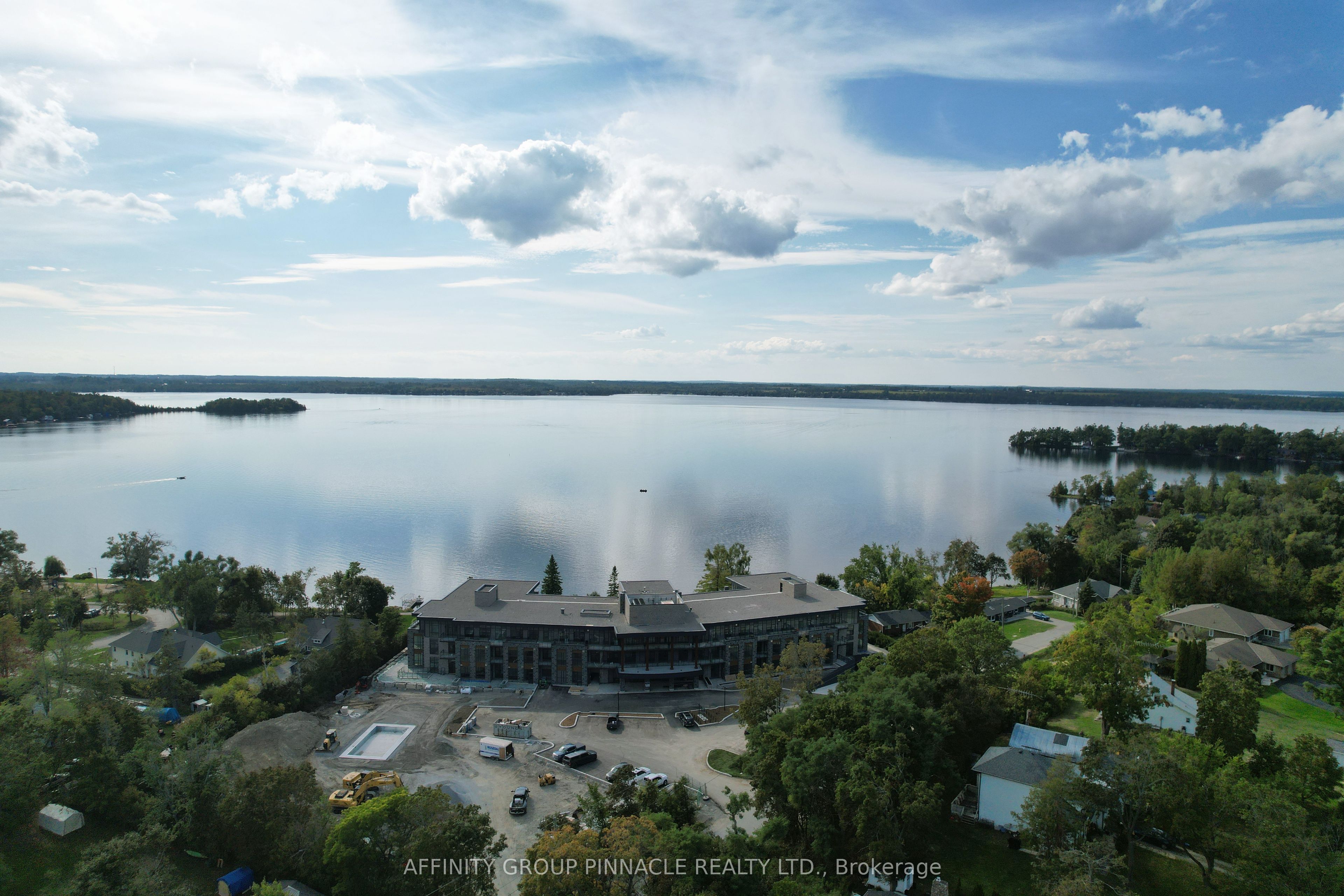 99 Louisa Street 201, Kawartha Lakes, ON K0M 1N0 photo 3