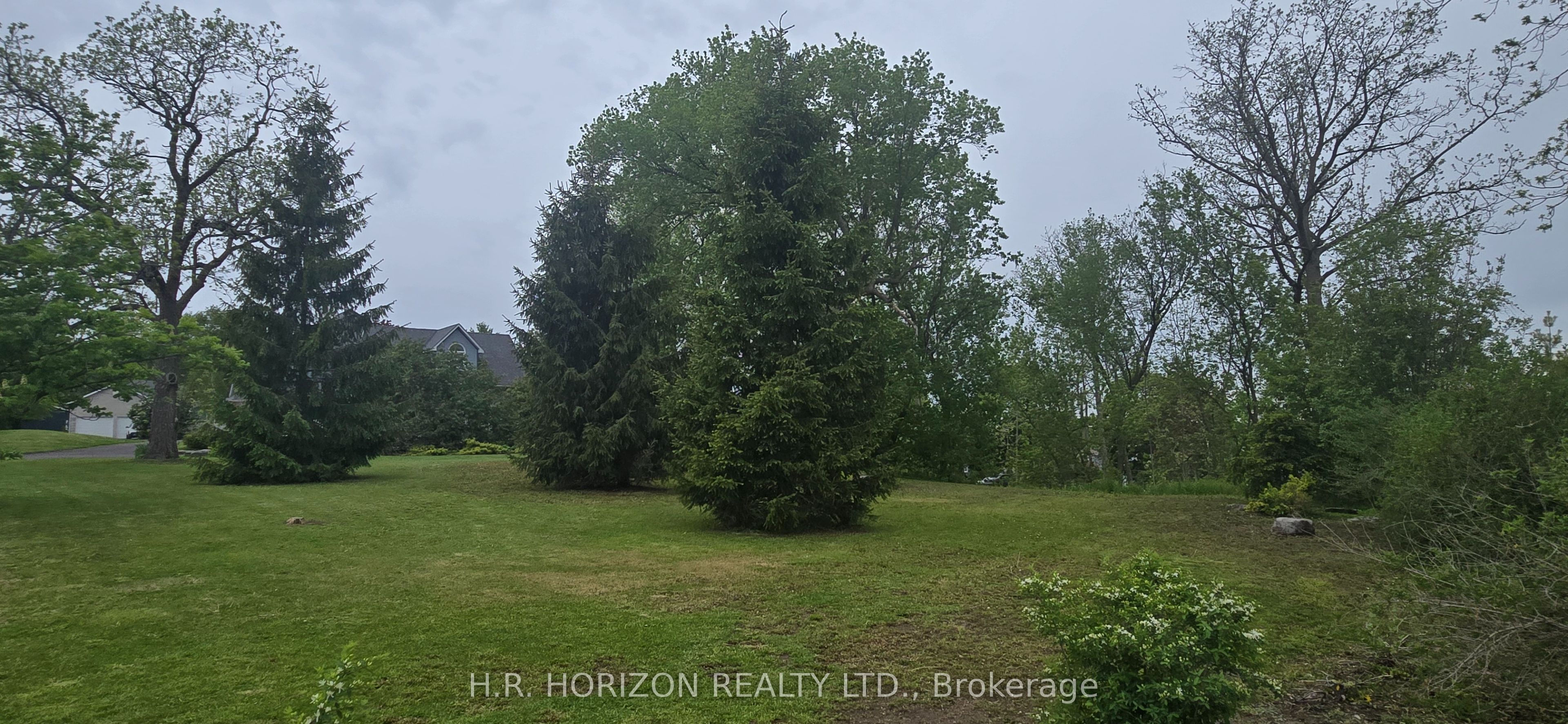 1258 County 3 Road, Prince Edward County, ON K8N 4Z1 photo 4