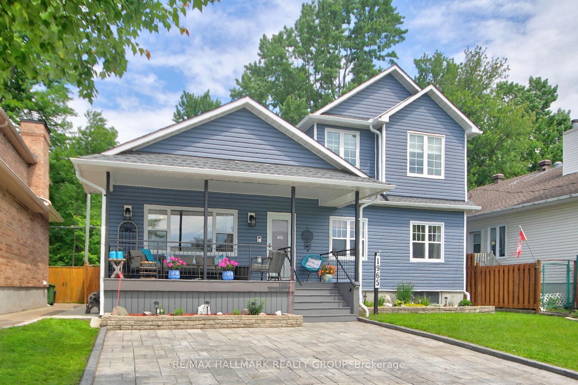 1965 Rosebella Avenue, Blossom Park - Airport and Area, ON K1T 1G6
