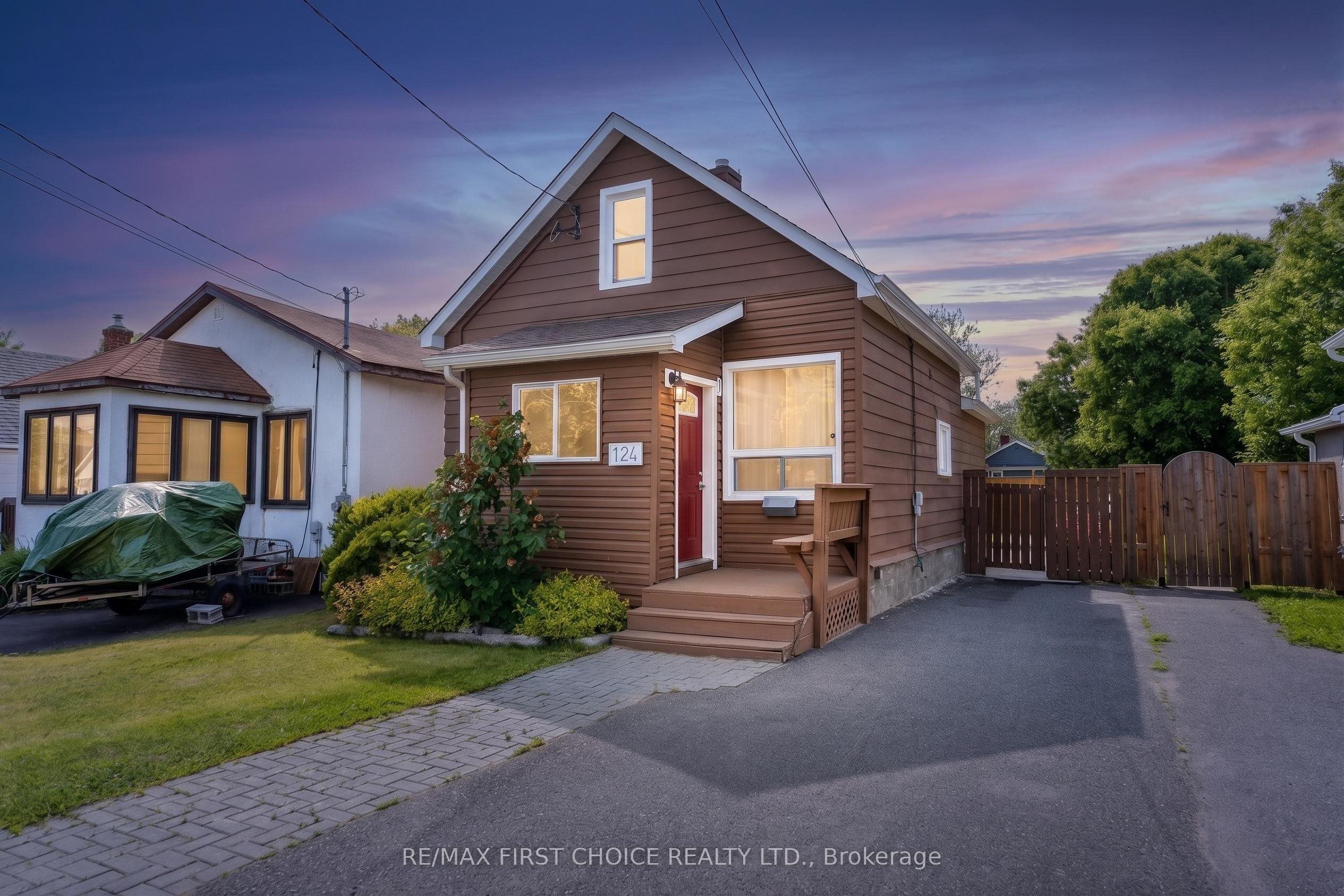 124 Empress Avenue S, Thunder Bay, ON P7B 4N5