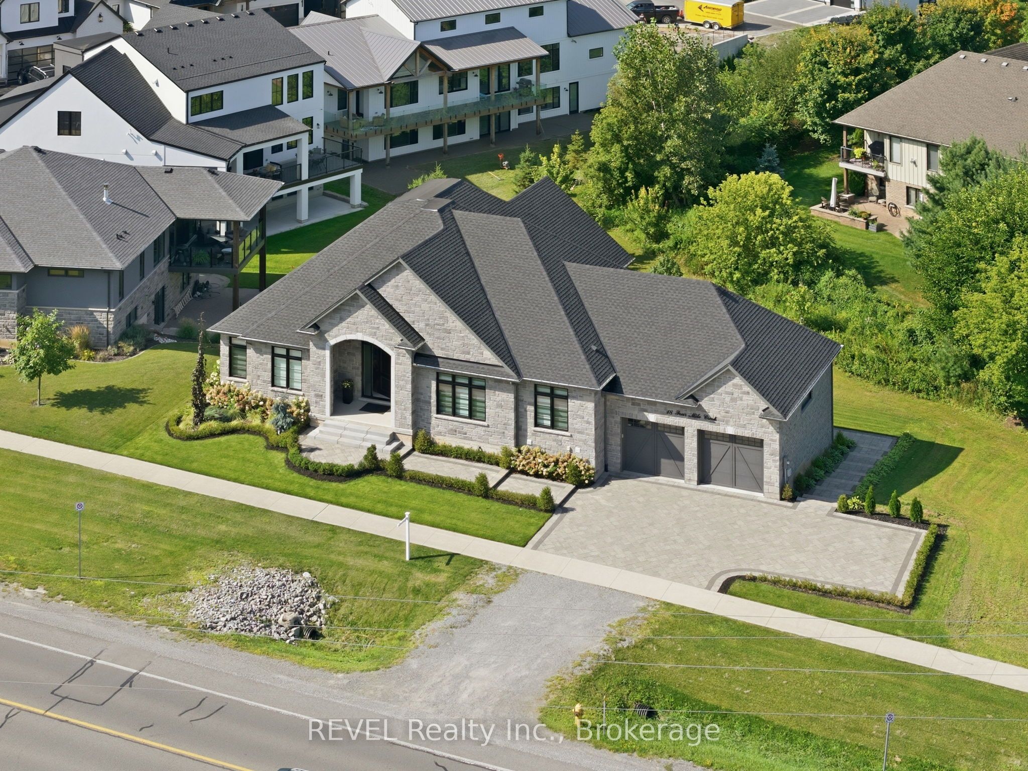 18 Four Mile Creek Road, Niagara-on-the-Lake, ON L0S 1J1 photo 2