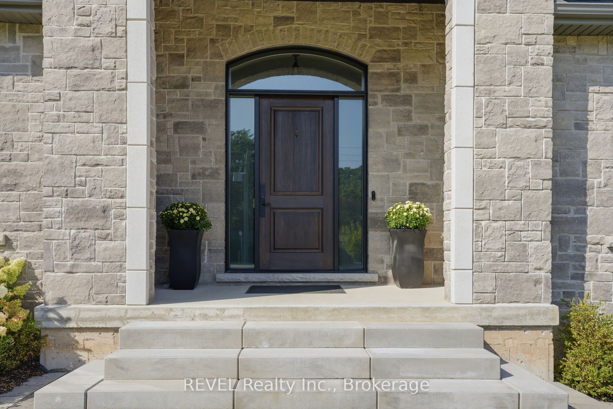 18 Four Mile Creek Road, Niagara-on-the-Lake, ON L0S 1J1 photo 3