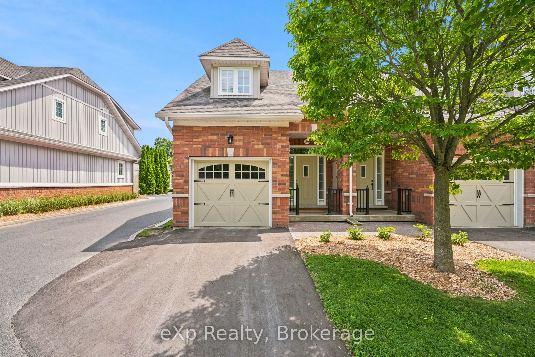 300 D'Arcy Street 106, Cobourg, ON K9A 0A2
