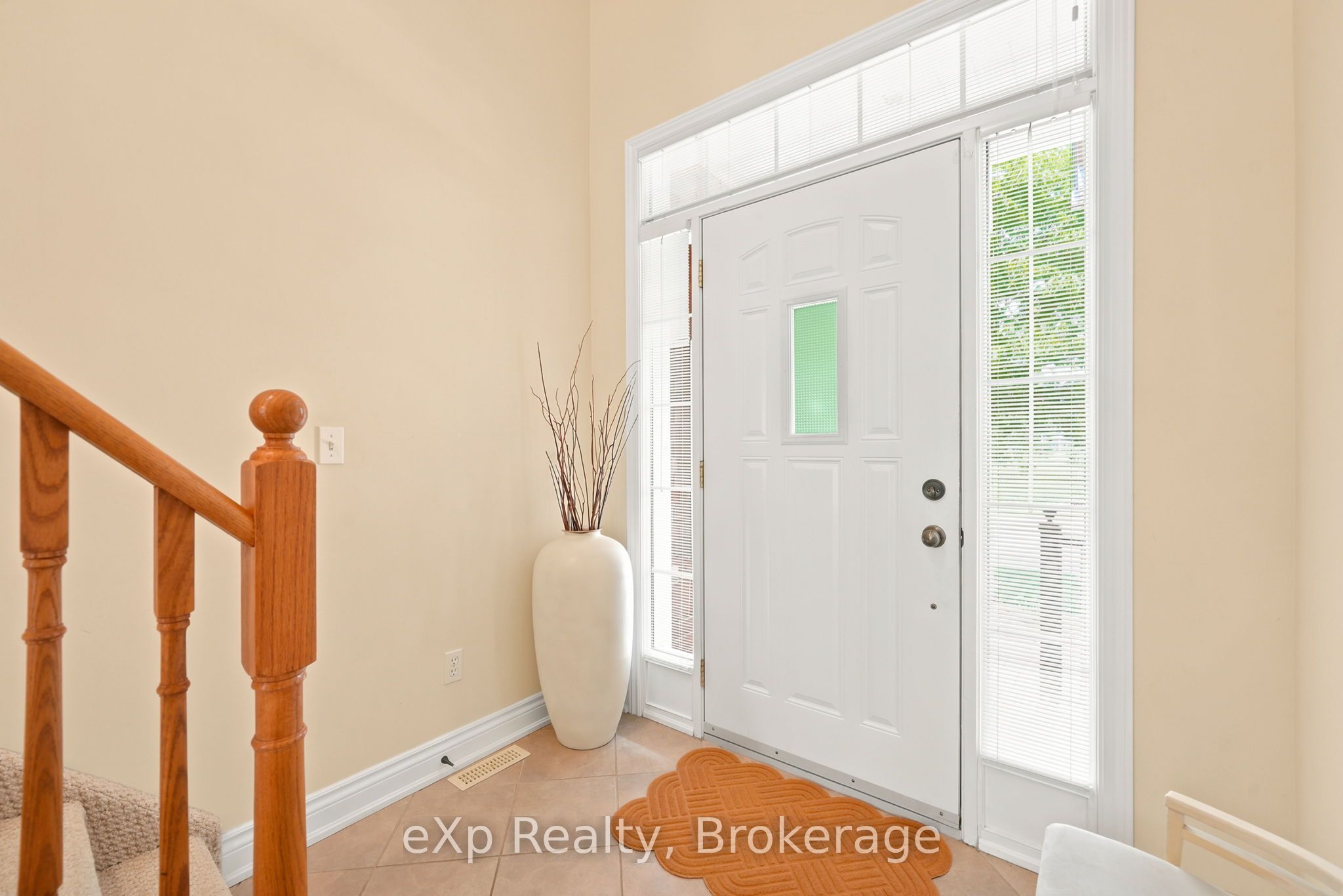 300 D'Arcy Street 106, Cobourg, ON K9A 0A2 photo 4