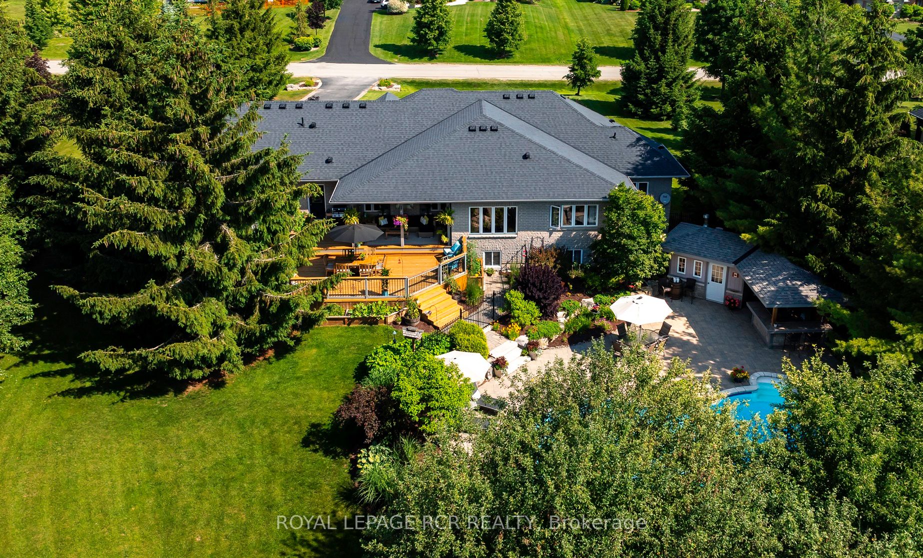 6 Brookhaven Crescent, East Garafraxa, ON L9W 7L9