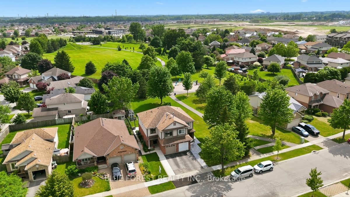 1367 Reardon Boulevard, London South, ON N6M 1B4 photo 2