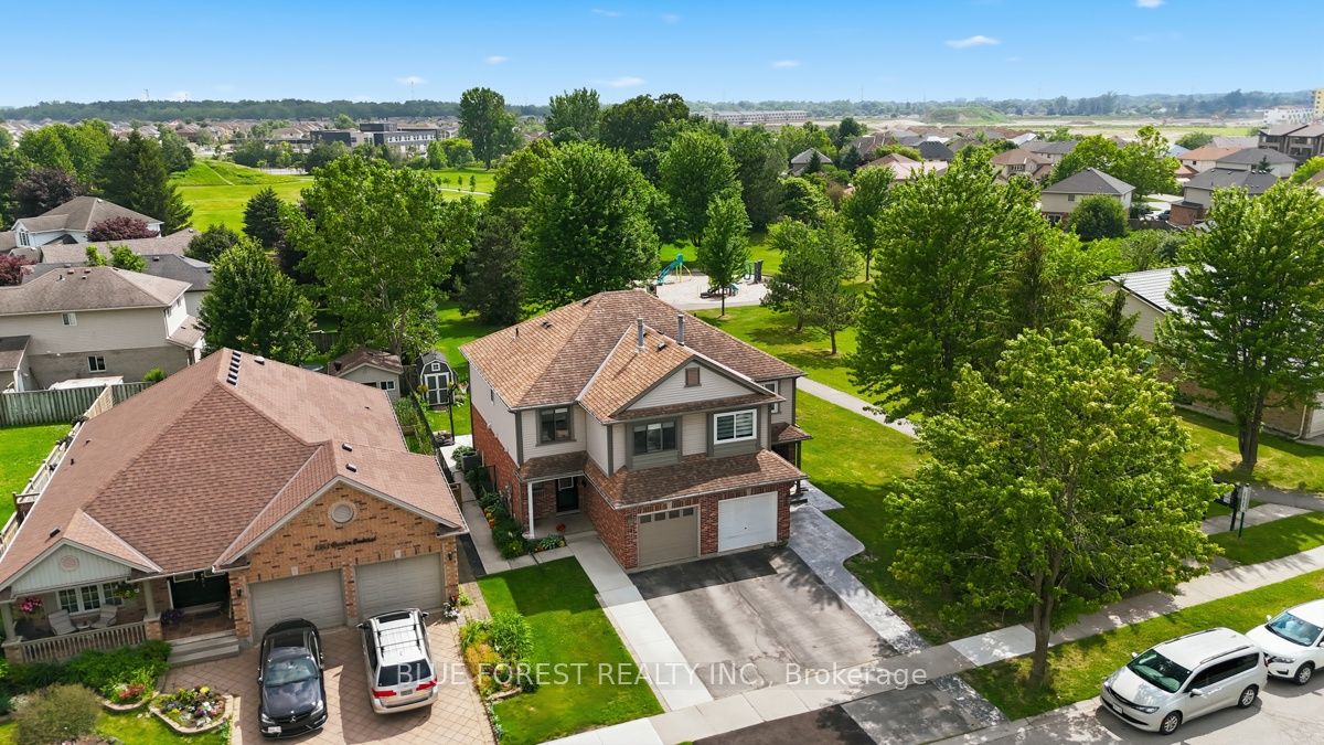 1367 Reardon Boulevard, London South, ON N6M 1B4 photo 3