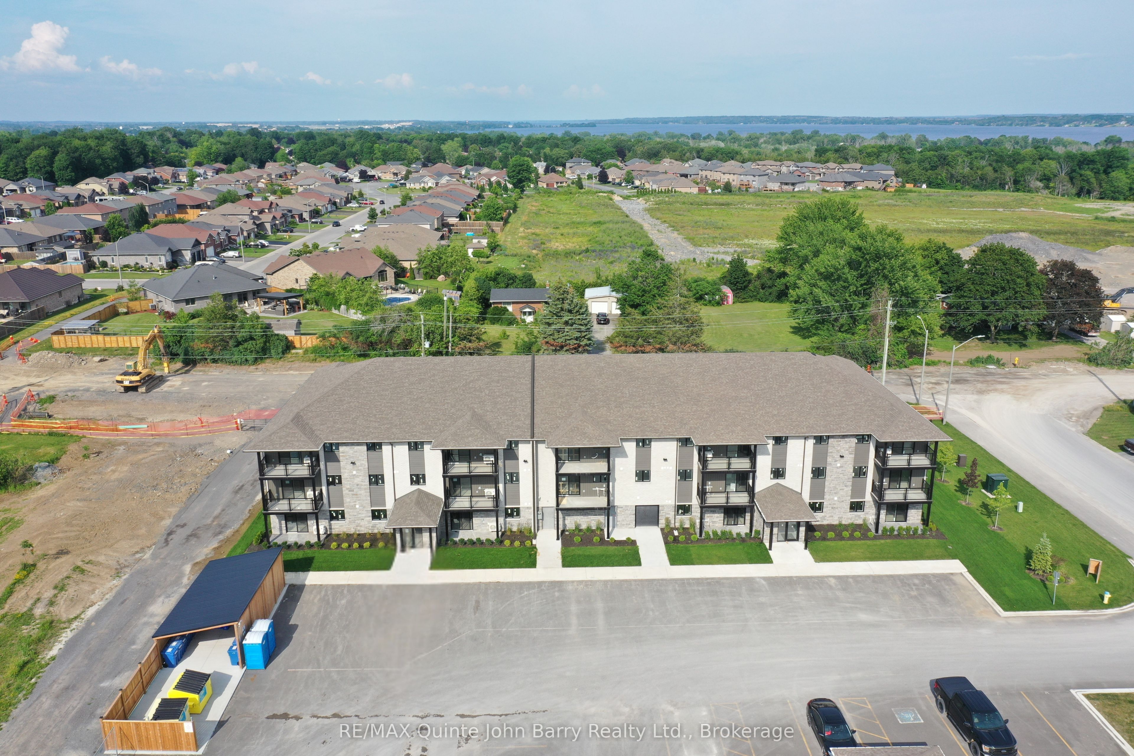 101-10 Hillside Meadow Drive, Quinte West, ON K8V 0J7