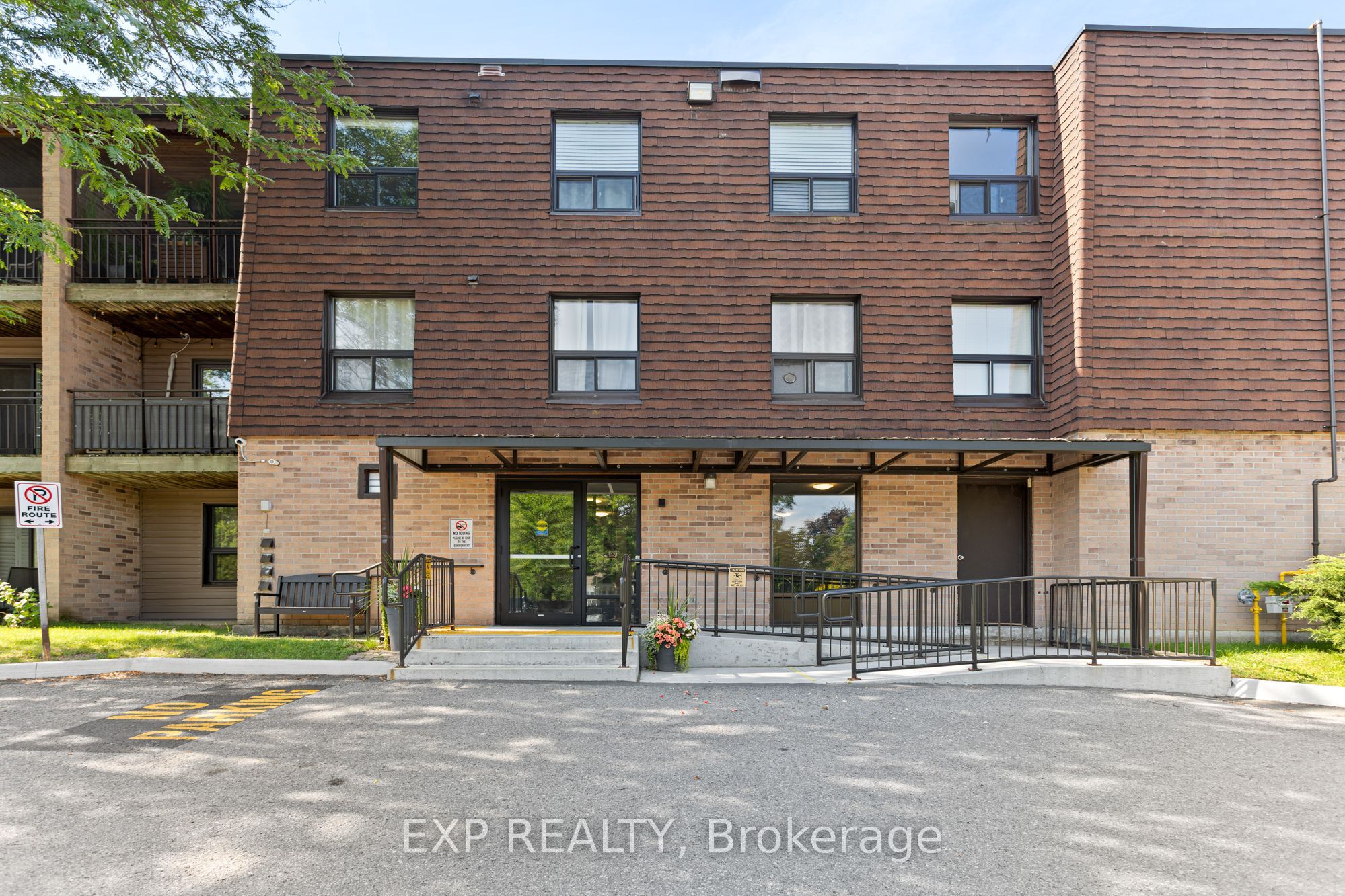 4209 Hixon Street 211, Lincoln, ON L3J 0K2 photo 2