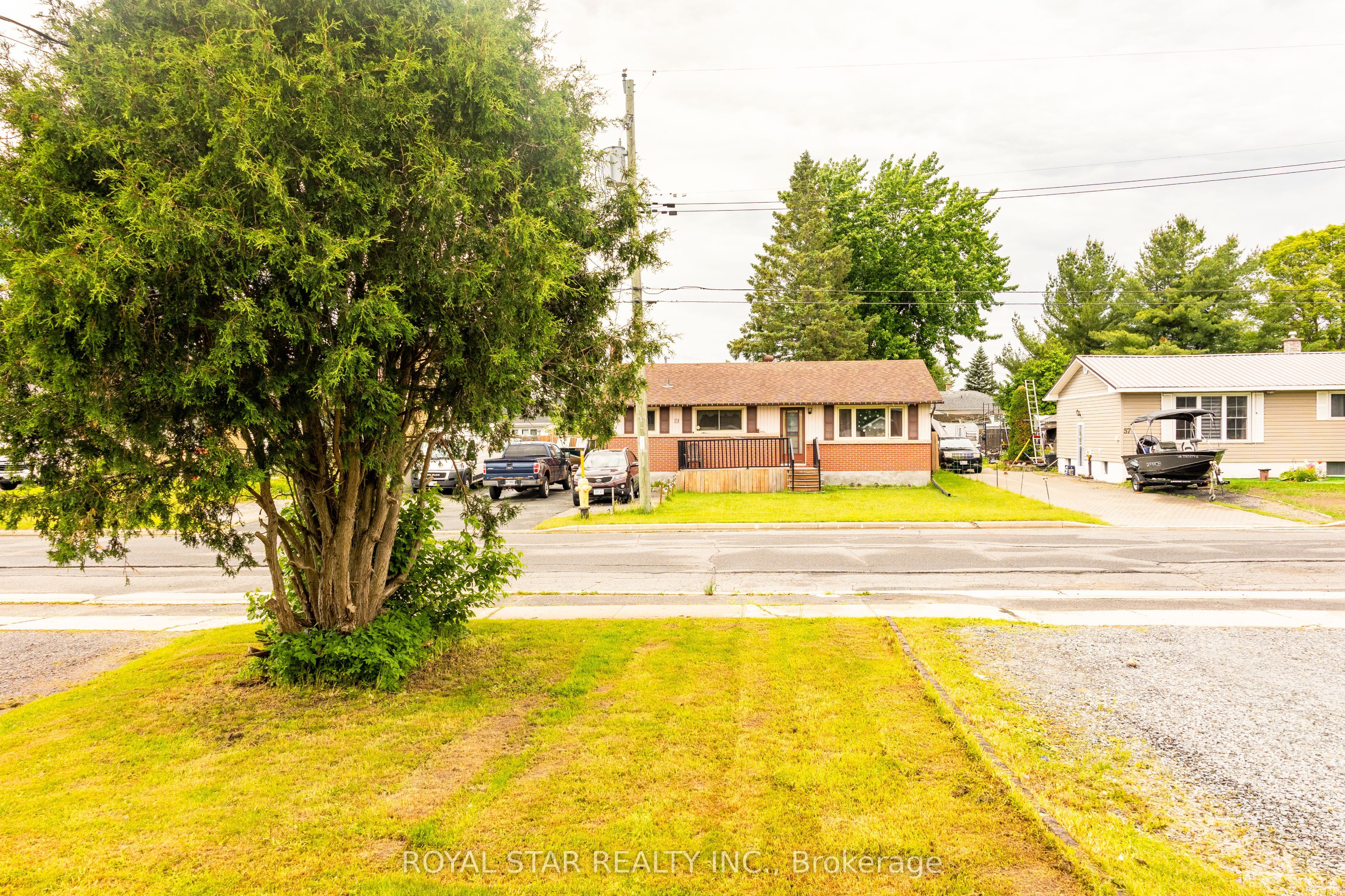 60 Charlotte Avenue, Greater Sudbury, ON P0M 1L0 photo 4