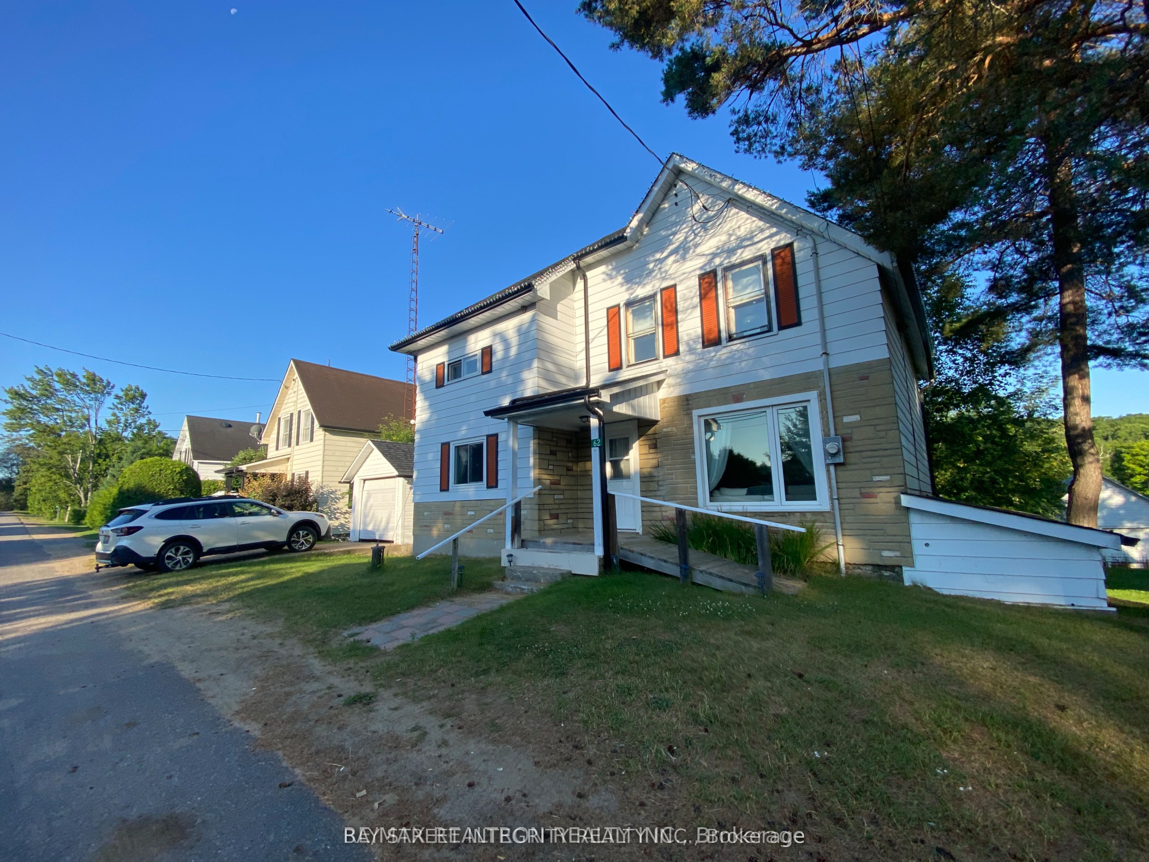 62 Ottawa Street, South Algonquin, ON K0J 2M0 photo 3