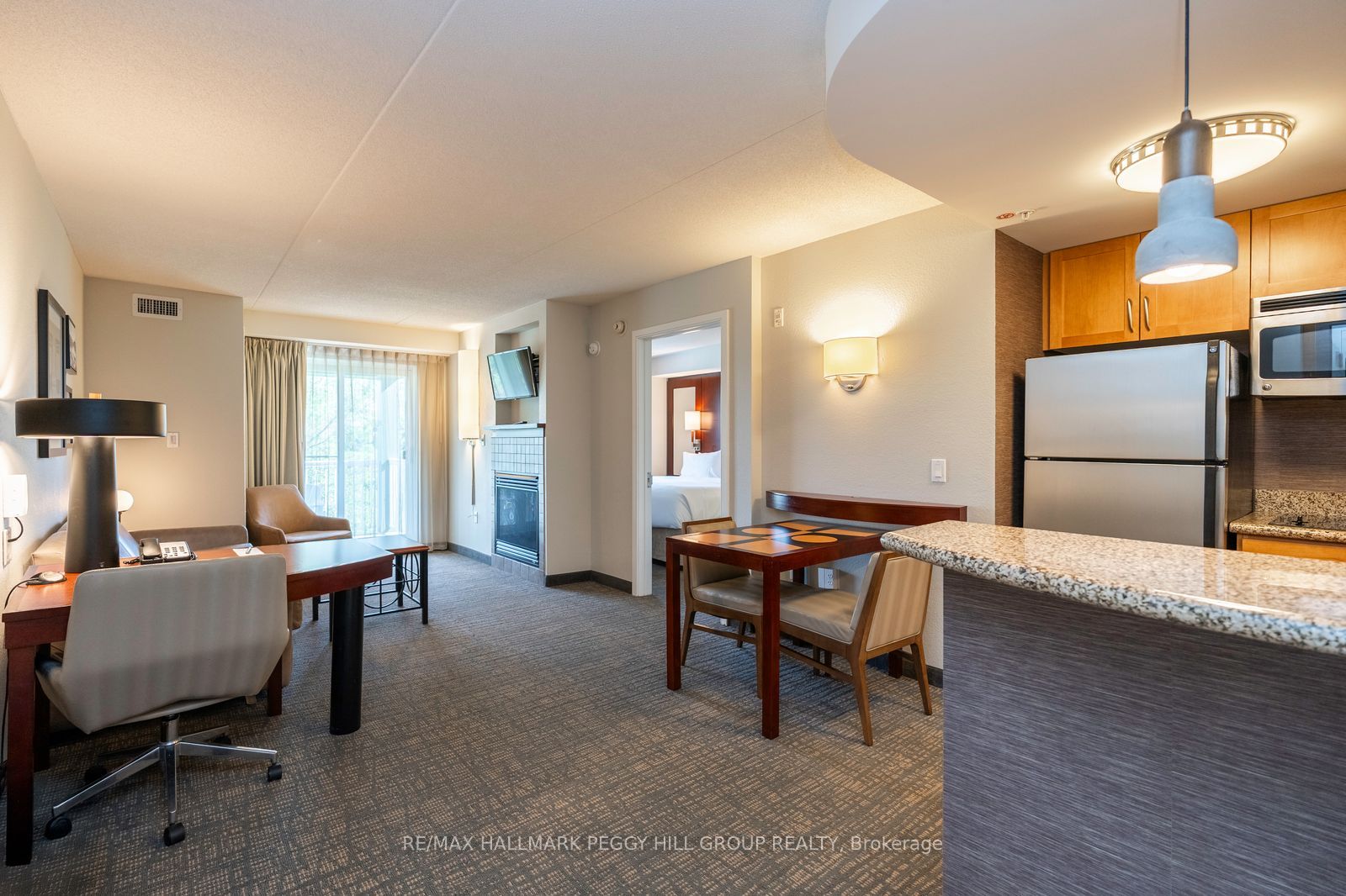 285 Steamship Bay Road 410, Gravenhurst, ON P1P 1Z9 photo 3