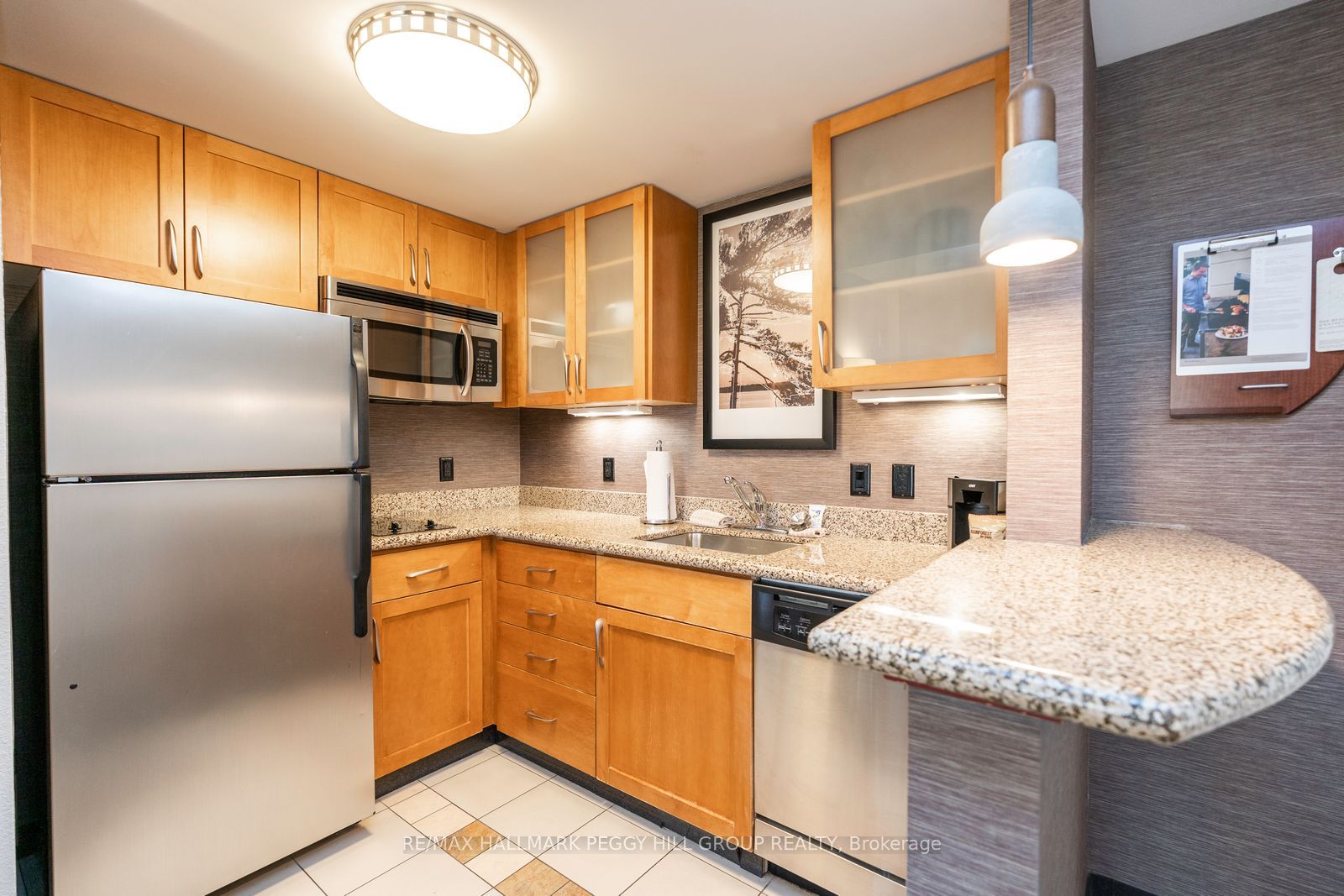 285 Steamship Bay Road 410, Gravenhurst, ON P1P 1Z9 photo 4