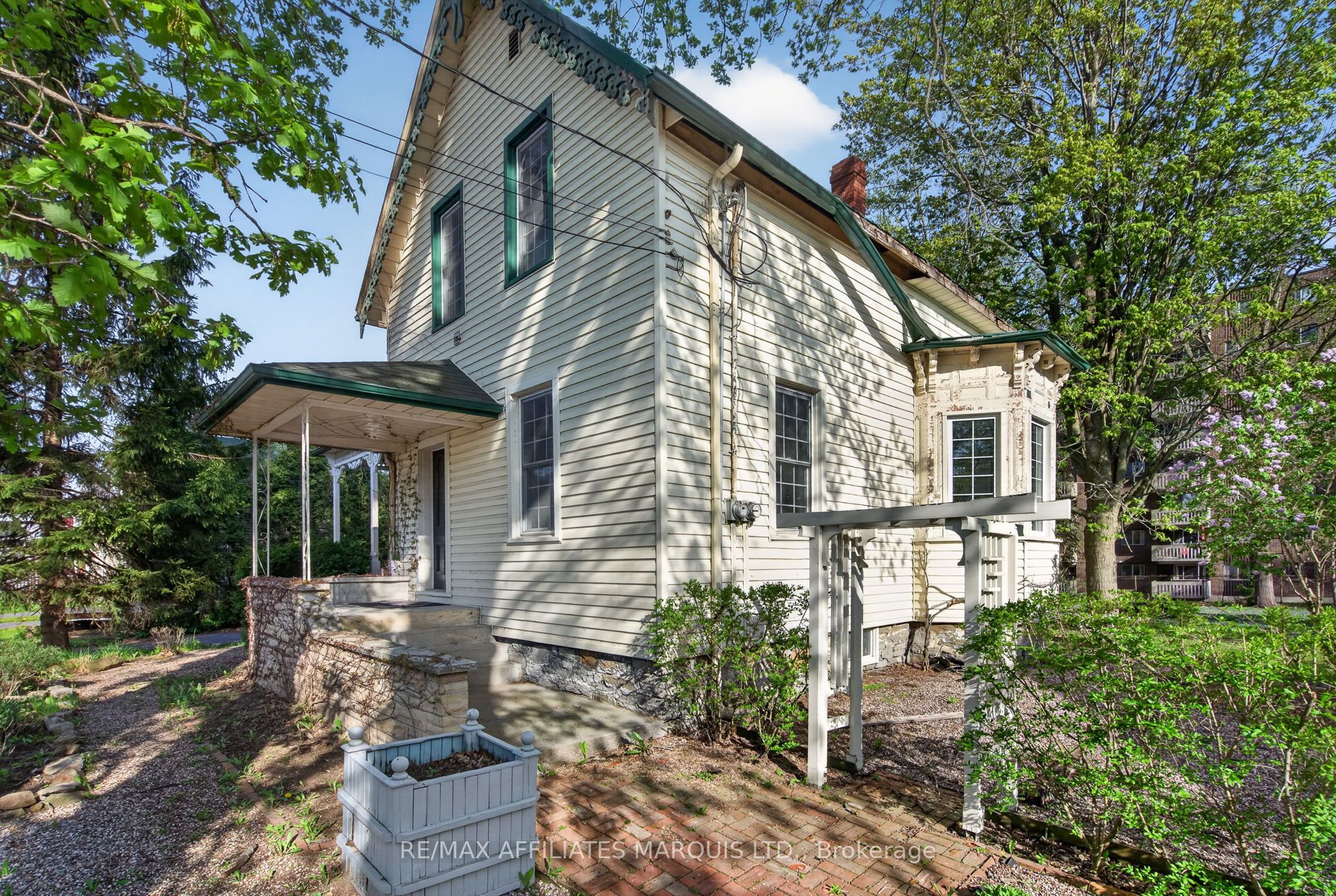 326 Third Street E, Cornwall, ON K6H 2E4 photo 3