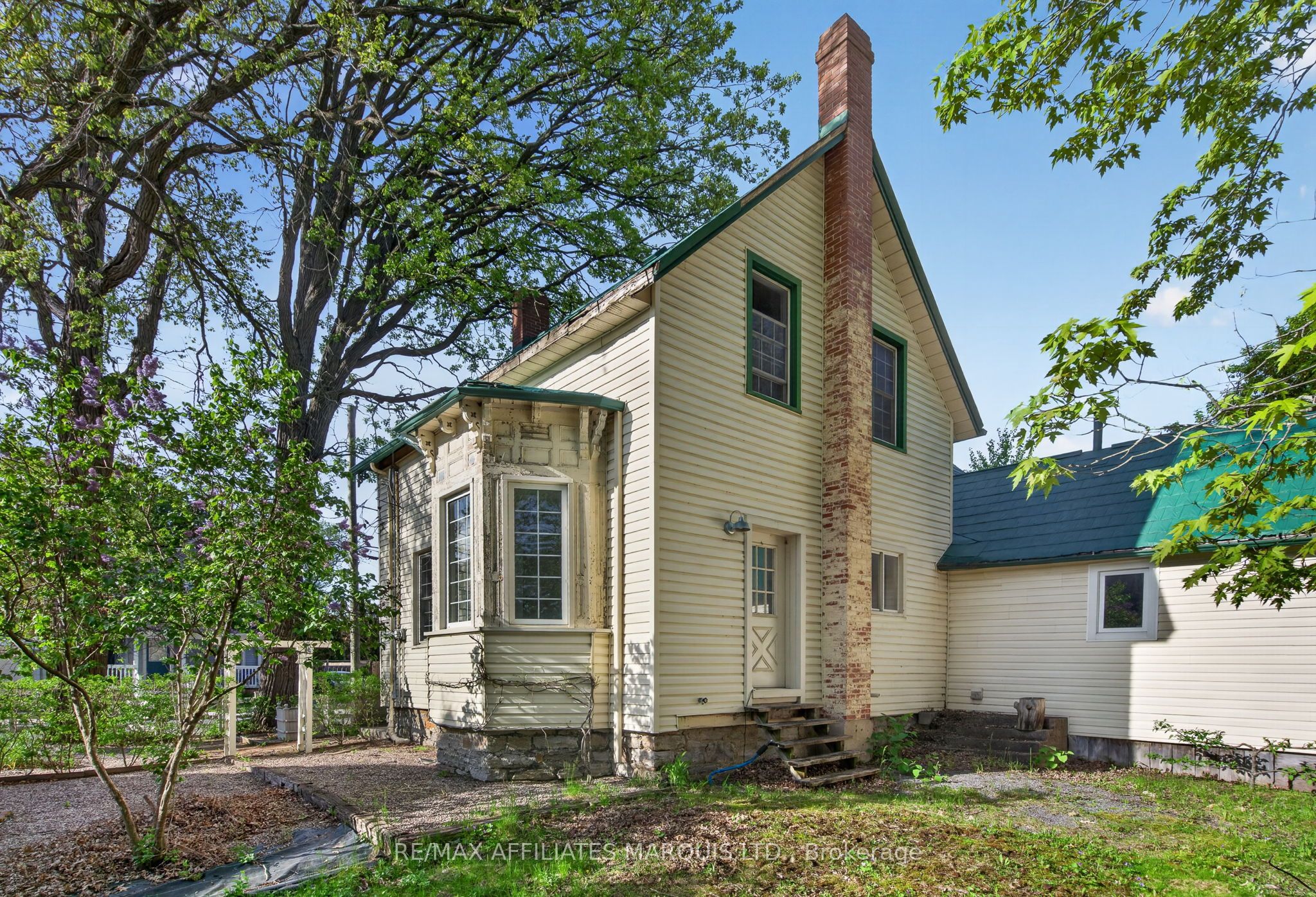 326 Third Street E, Cornwall, ON K6H 2E4 photo 4