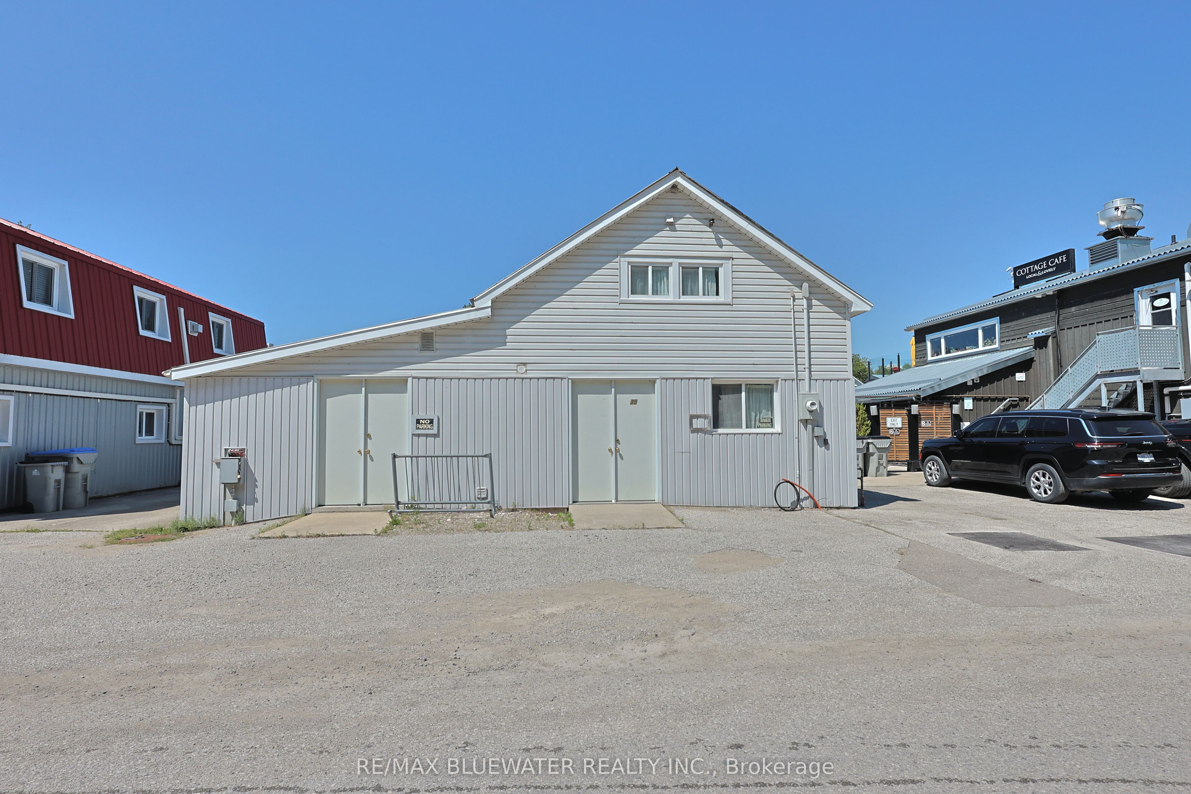 75 River Road, Lambton Shores, ON N0M 1T0 photo 2
