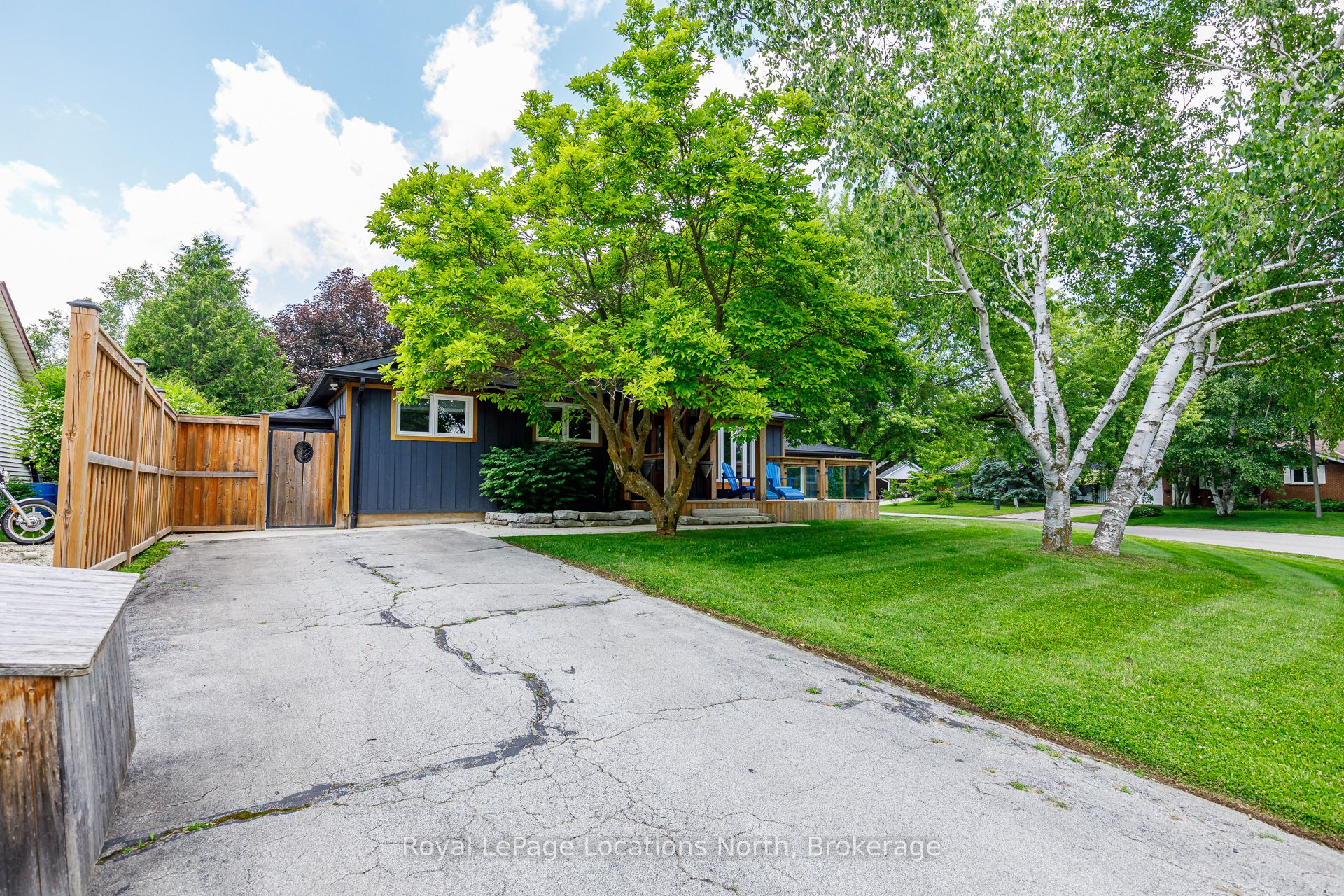 128 Orchard Drive, Blue Mountains, ON N0H 2P0 photo 3