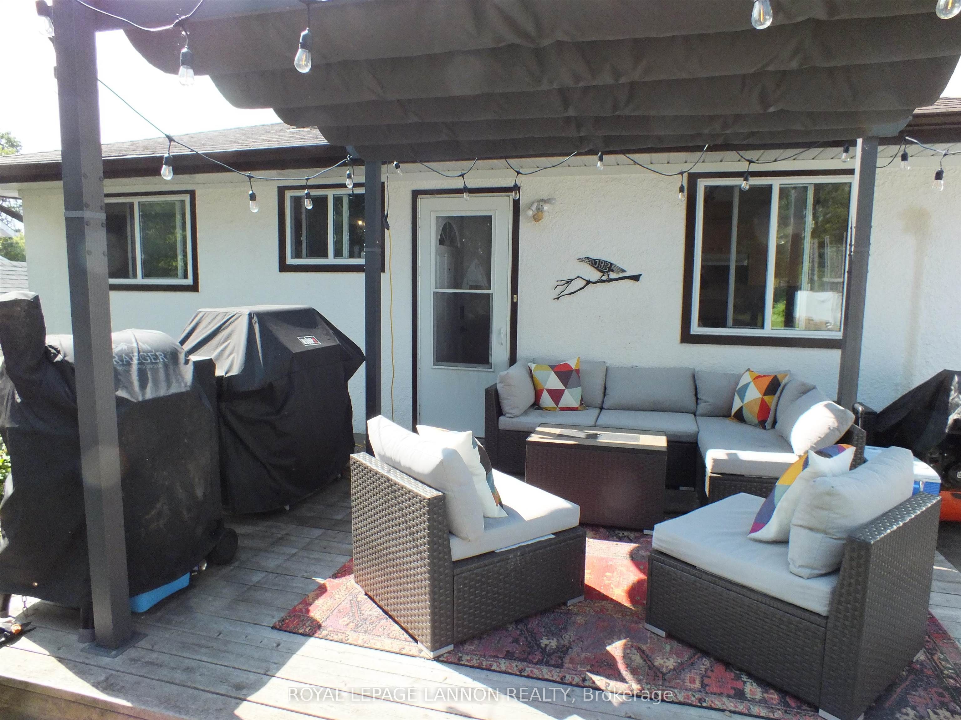 332 Erle Street, Thunder Bay, ON P7A 1N5 photo 3