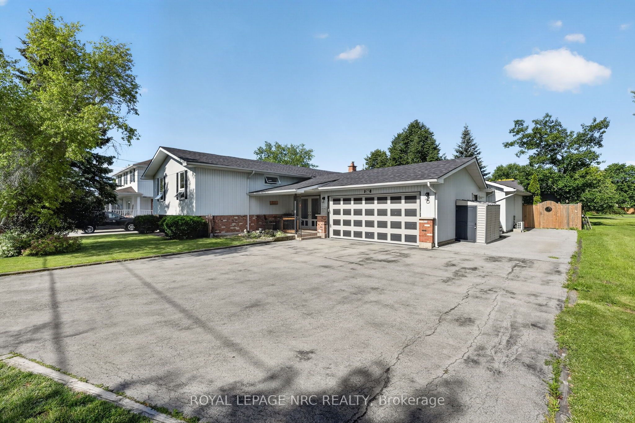 979 CRESCENT Road, Fort Erie, ON L2A 4R6 photo 2
