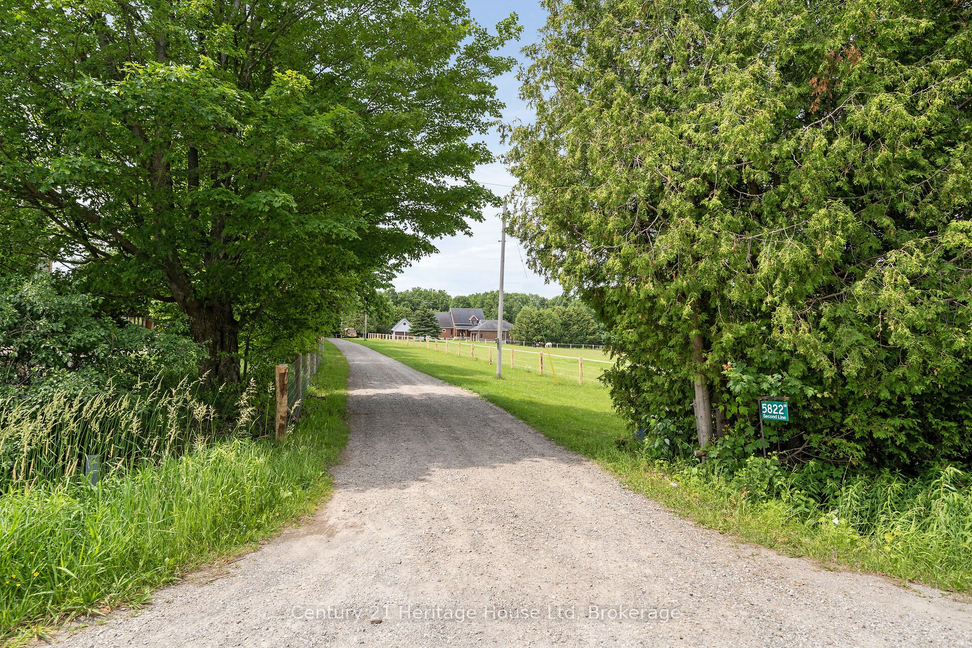 5822 2nd Line, Erin, ON L0N 1N0 photo 3