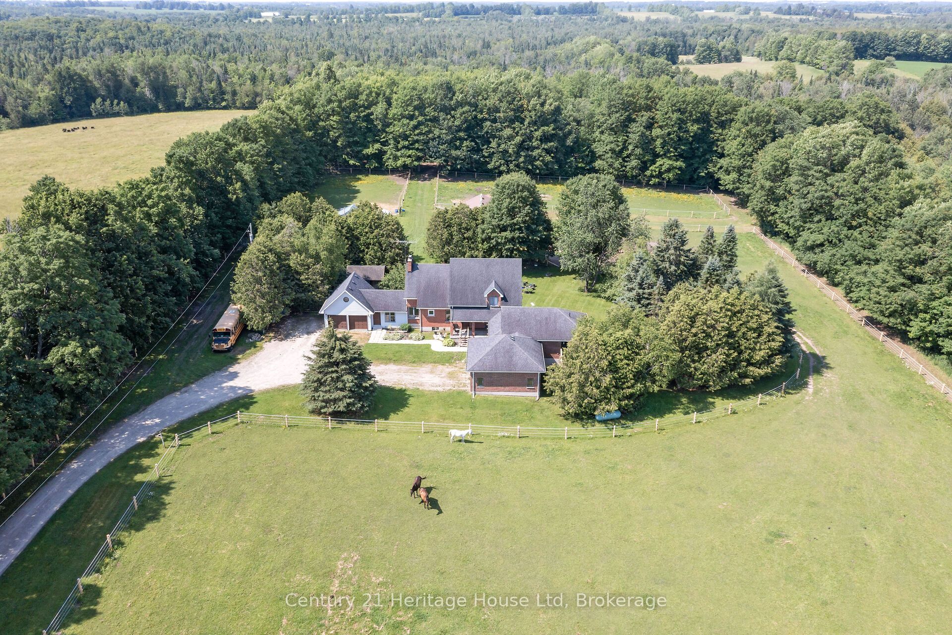 5822 2nd Line, Erin, ON L0N 1N0 photo 4