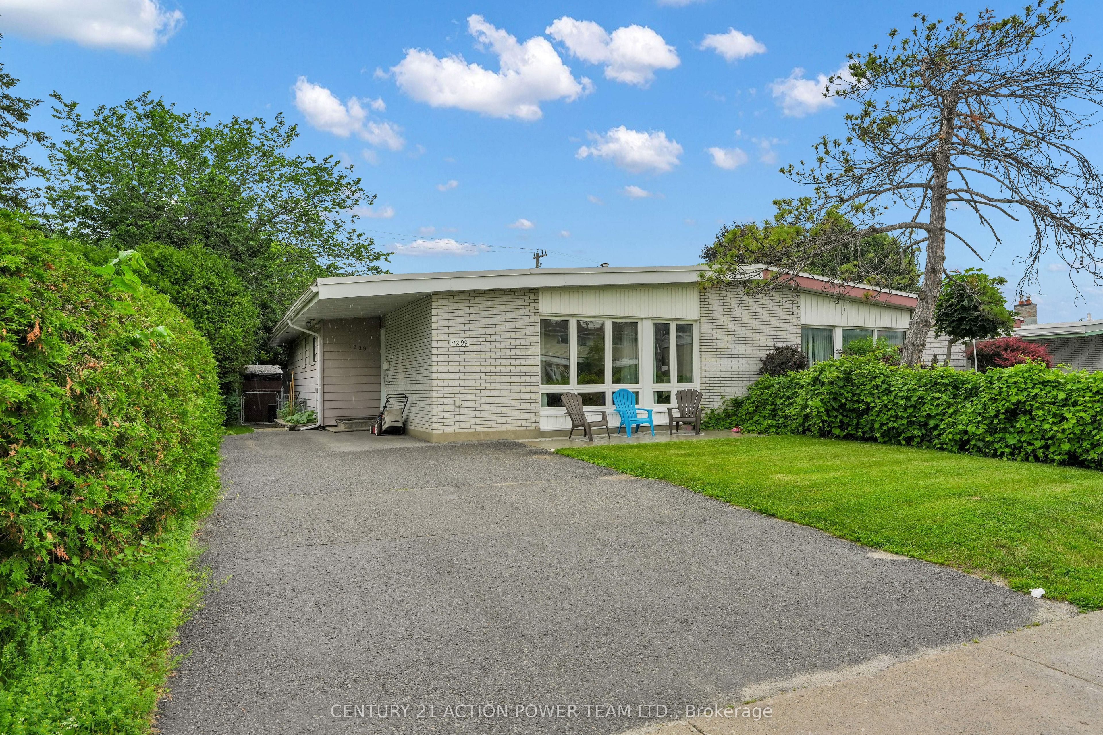 1299 Meadowlands Drive E, Cityview - Parkwoods Hills - Rideau Shore, ON K2E 6K4