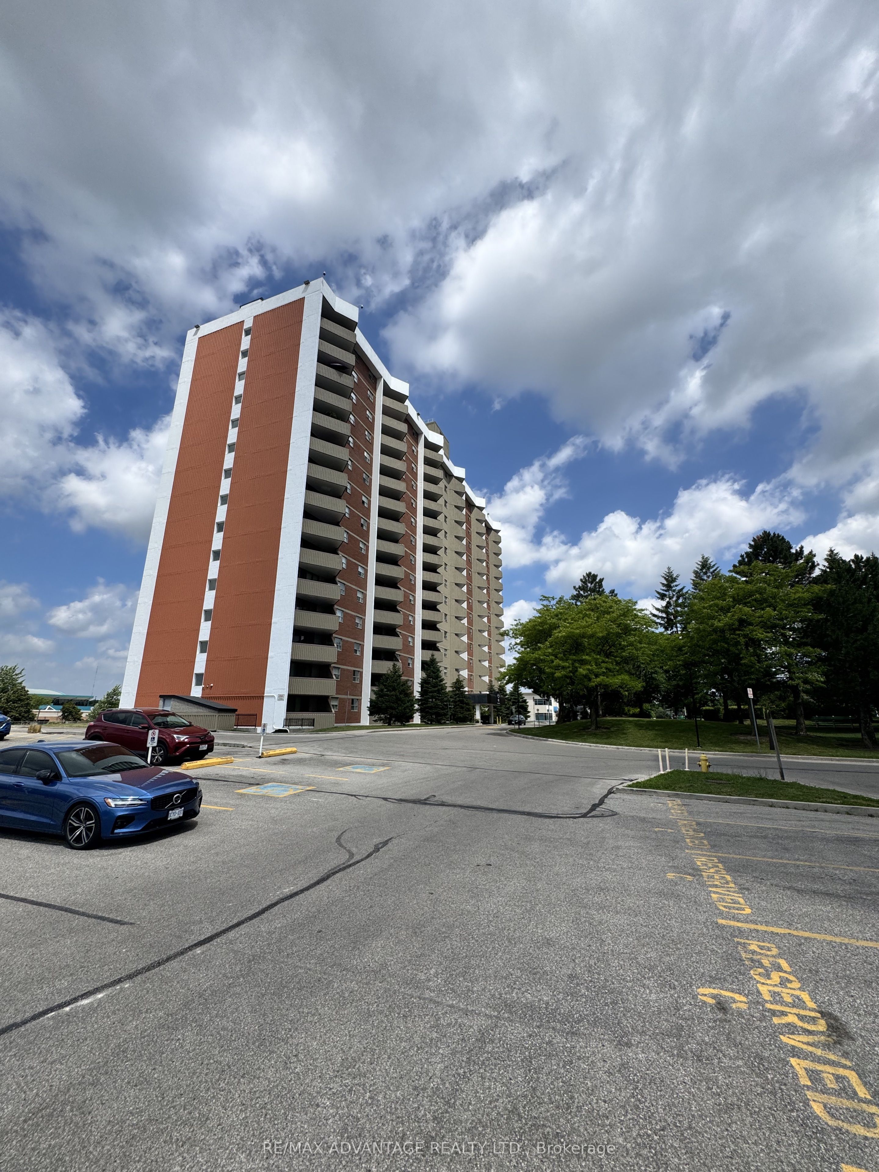 1103 Jalna Boulevard 904, London South, ON N6E 2S9 photo 3