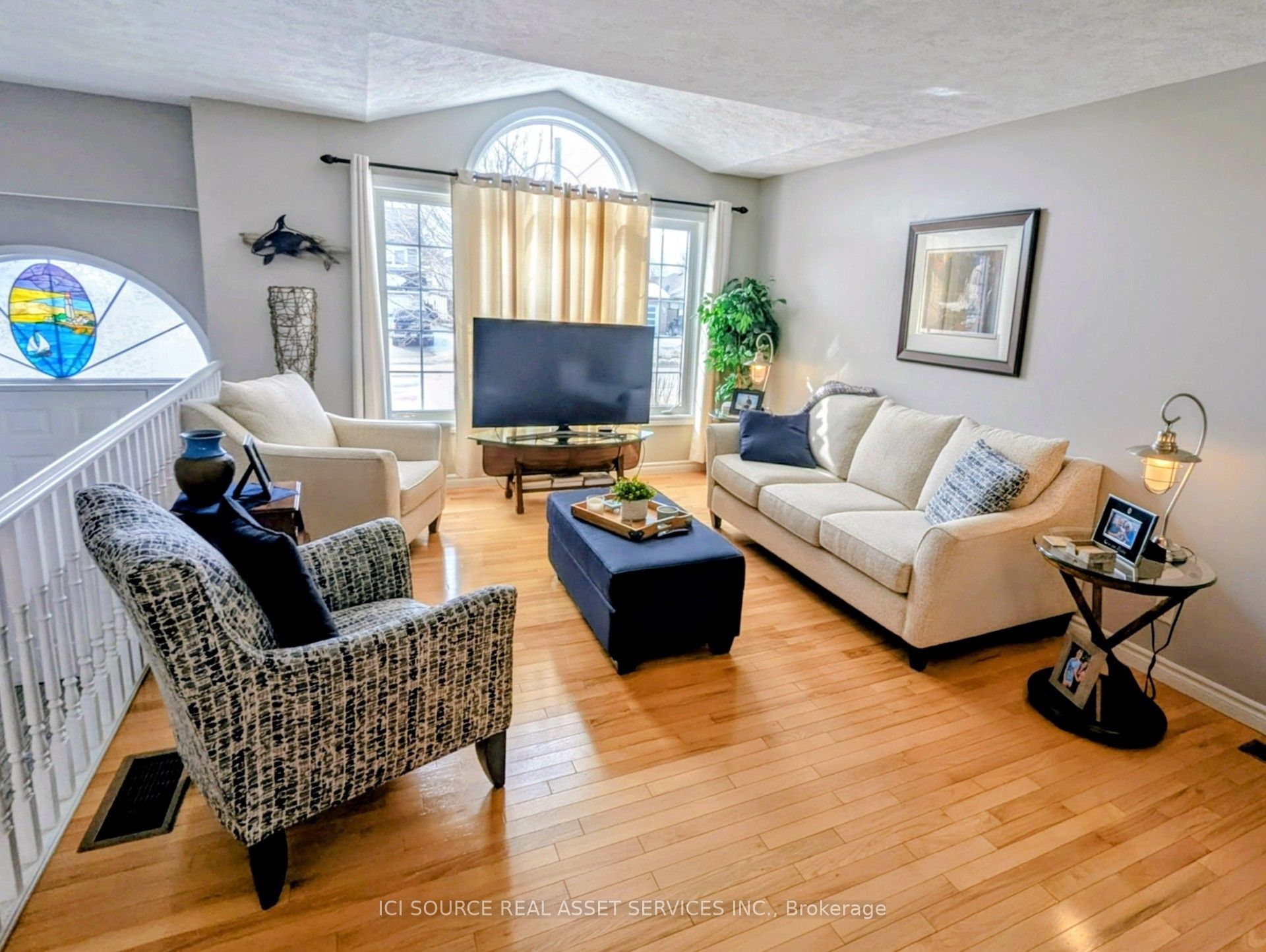 483 Peirson Avenue, Saugeen Shores, ON N0H 2C1 photo 3